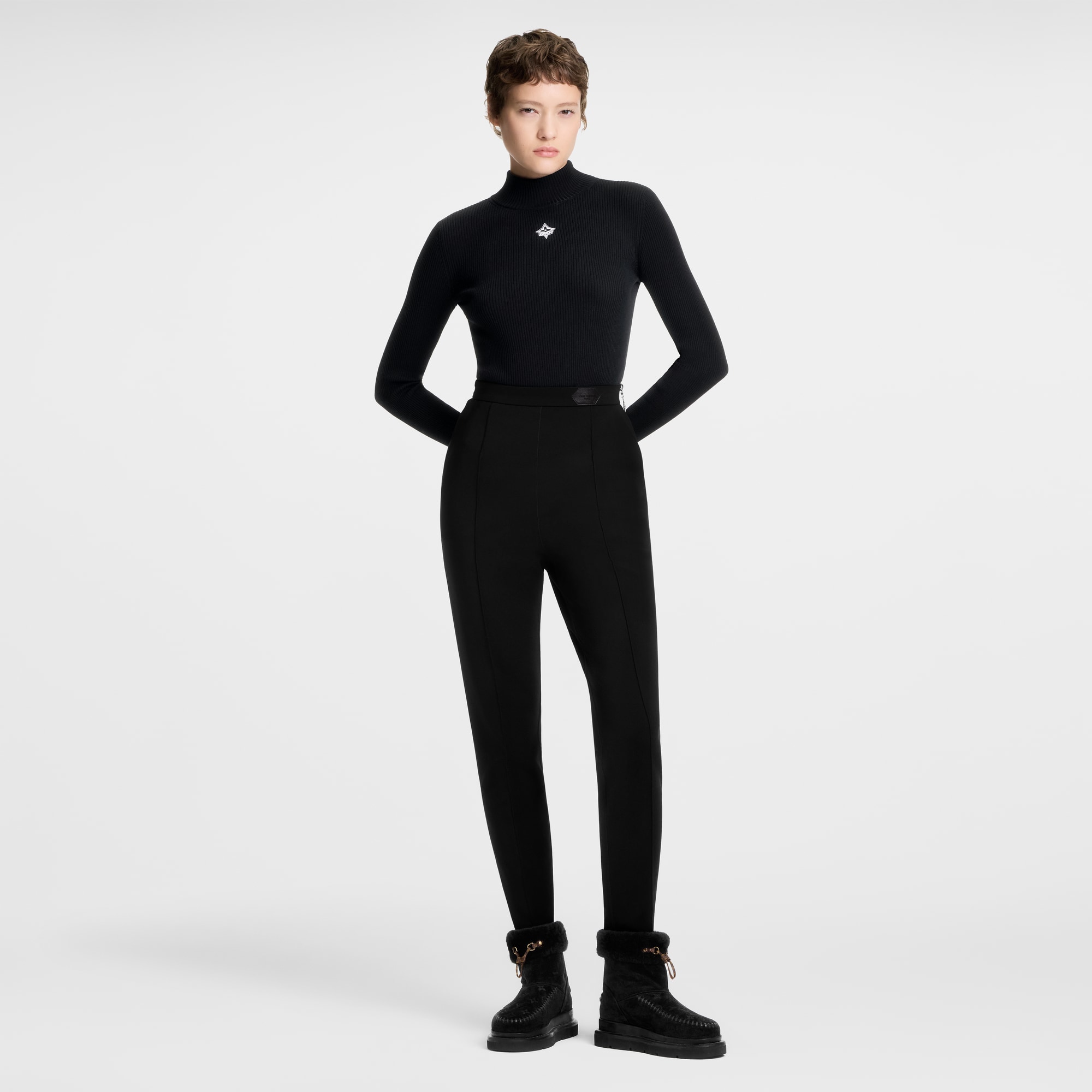 Hose aus technischem Jersey mit Steg  Damen Ready to Wear Hosen | LOUIS VUITTON (Zoom)
