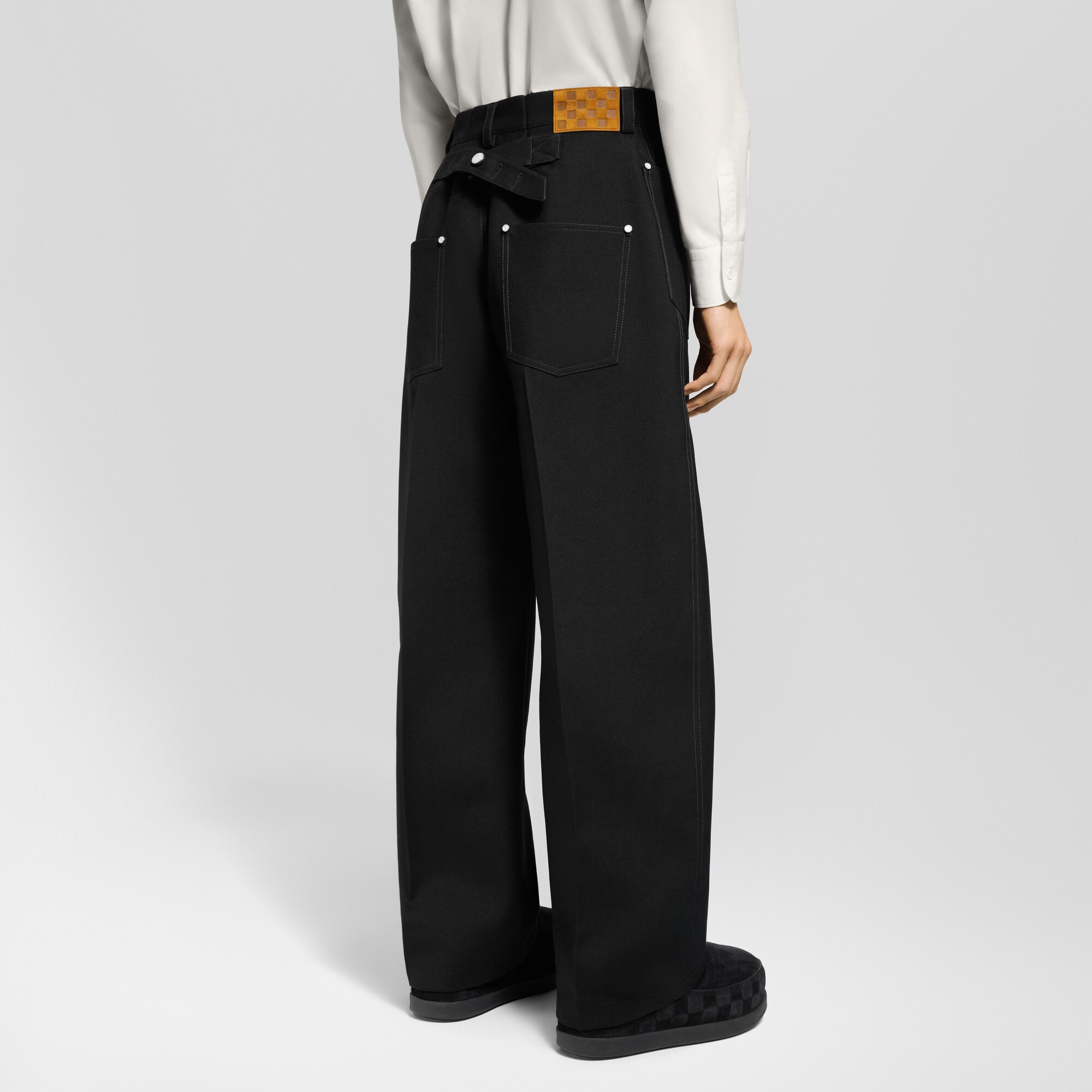 Hose im Maßkonfektionsstil mit Workwear-Details  Herren Ready to Wear Hosen | LOUIS VUITTON (Zoom)