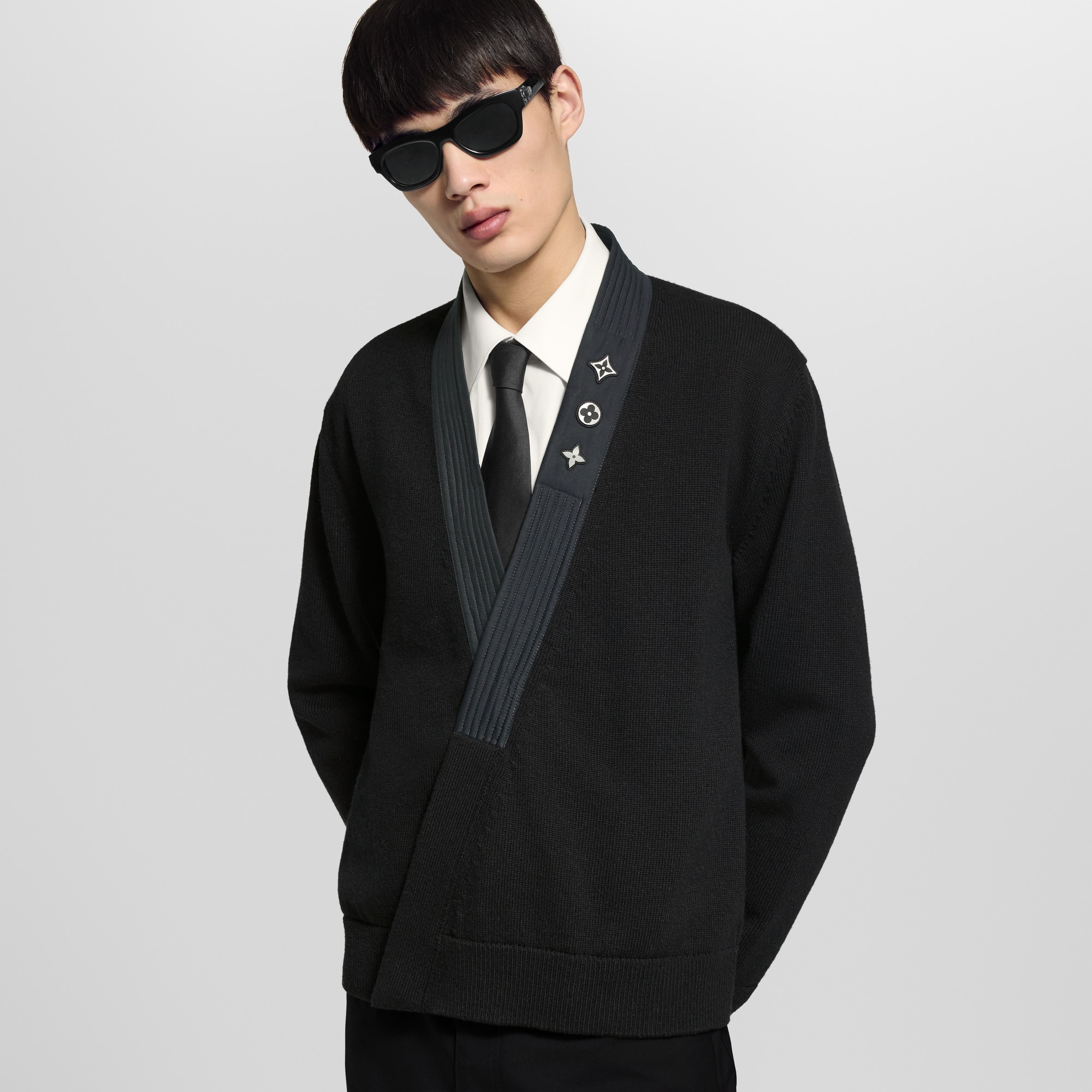 Hybrid-Cardigan mit Verzierungen  Herren Ready to Wear Vollständige Ready to Wear | LOUIS VUITTON (Zoom)