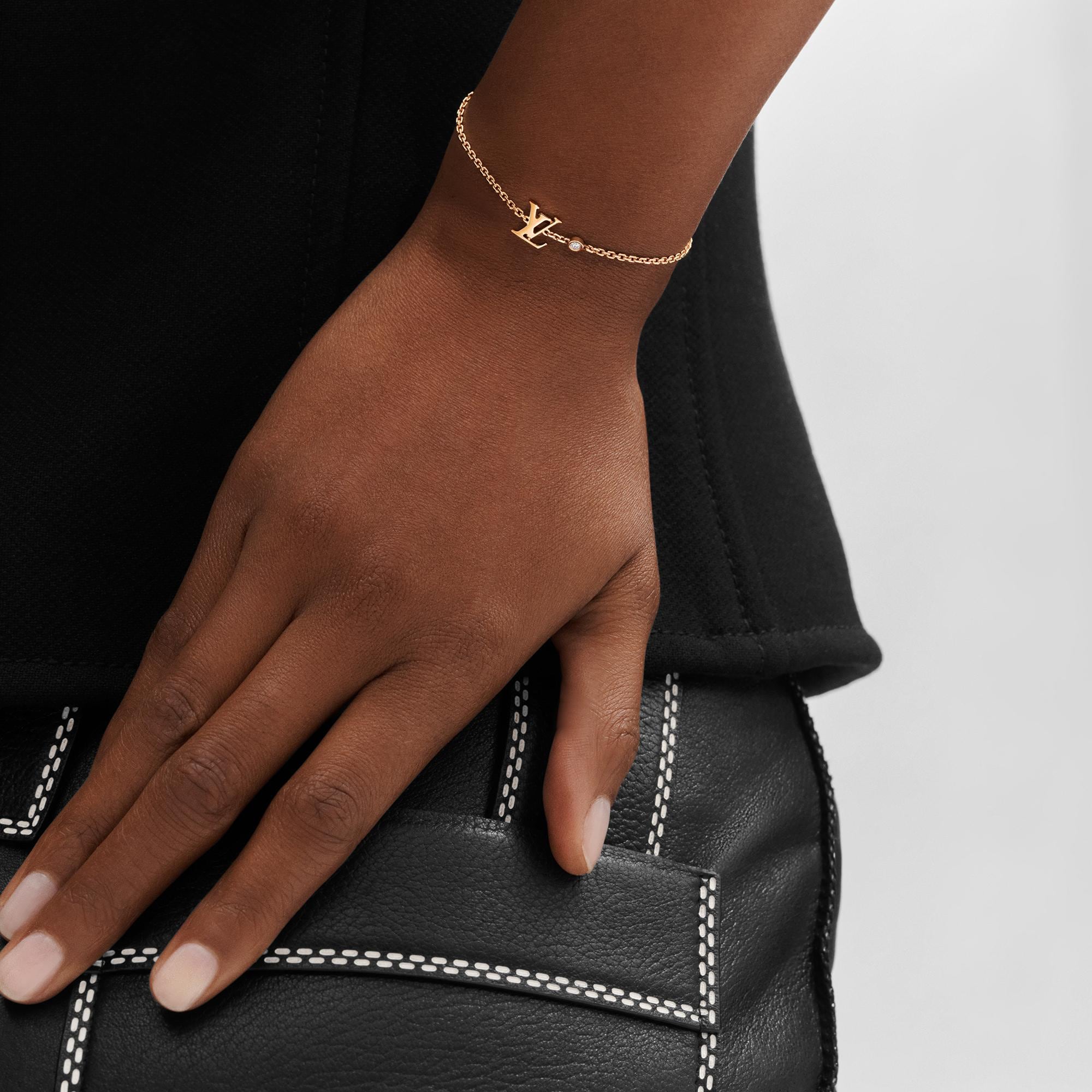 IDYLLE BLOSSOM LV ARMBAND, ROSÉGOLD UND DIAMANT  Schmuck Kategorien Alle Schmuckstücke | LOUIS VUITTON (Zoom)