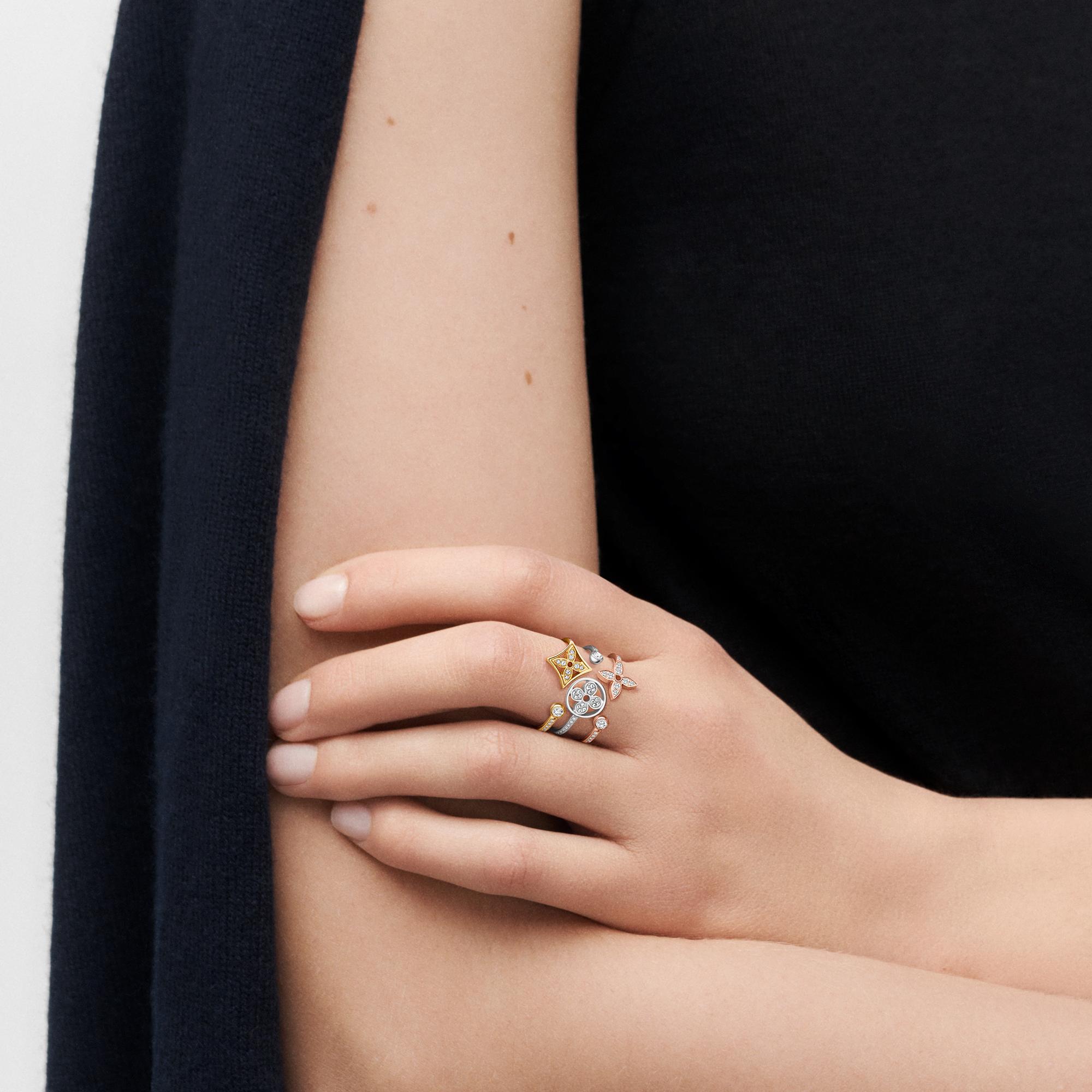 Idylle Blossom mit Diamanten besetzter Ring, 3 Goldarten und Diamanten  Schmuck Kategorien Alle Schmuckstücke | LOUIS VUITTON (Zoom)
