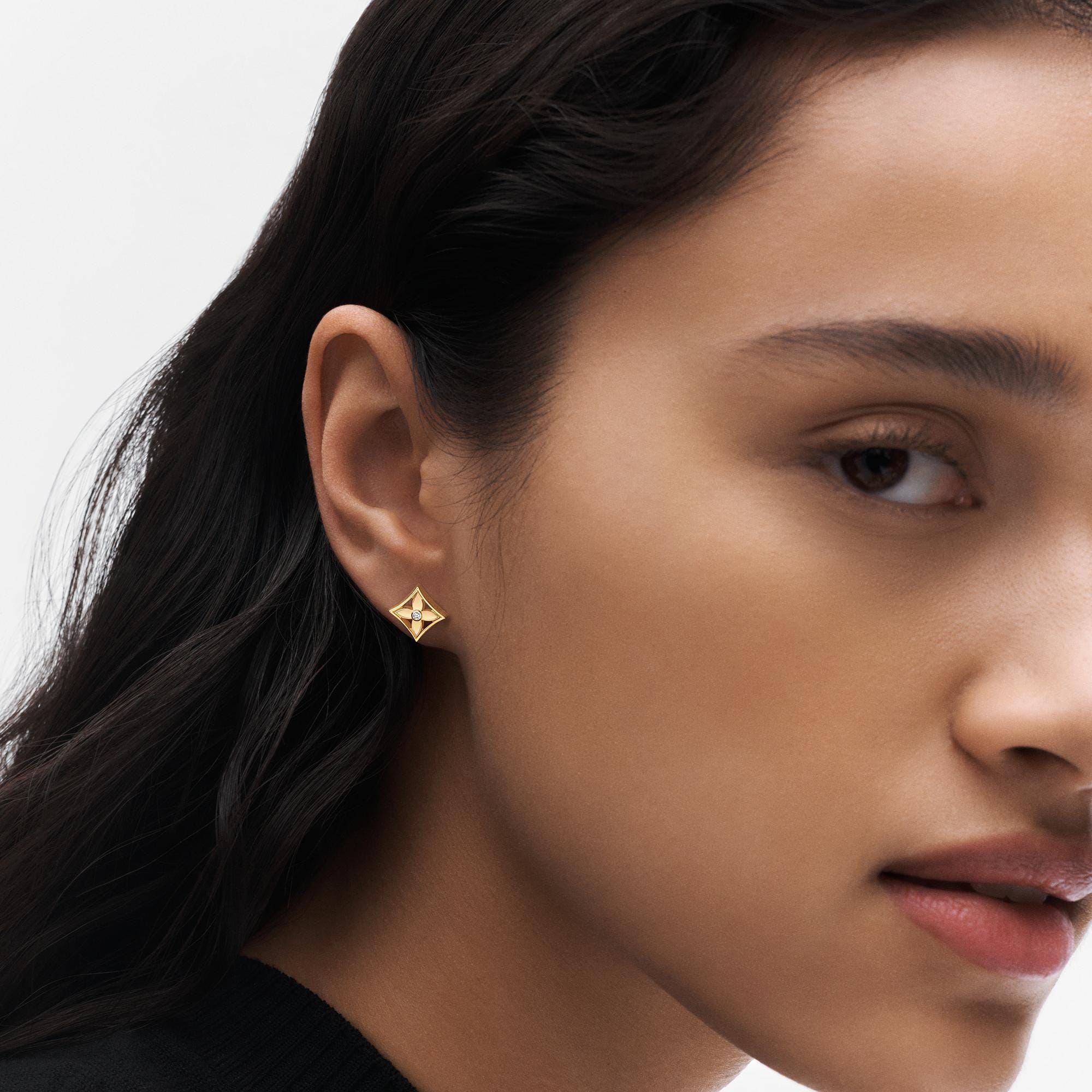 Idylle Blossom Ohrstecker zum Wenden, Gelb- und Weißgold und Diamant - Einzelstück  Schmuck Kategorien Ohrringe | LOUIS VUITTON (Zoom)