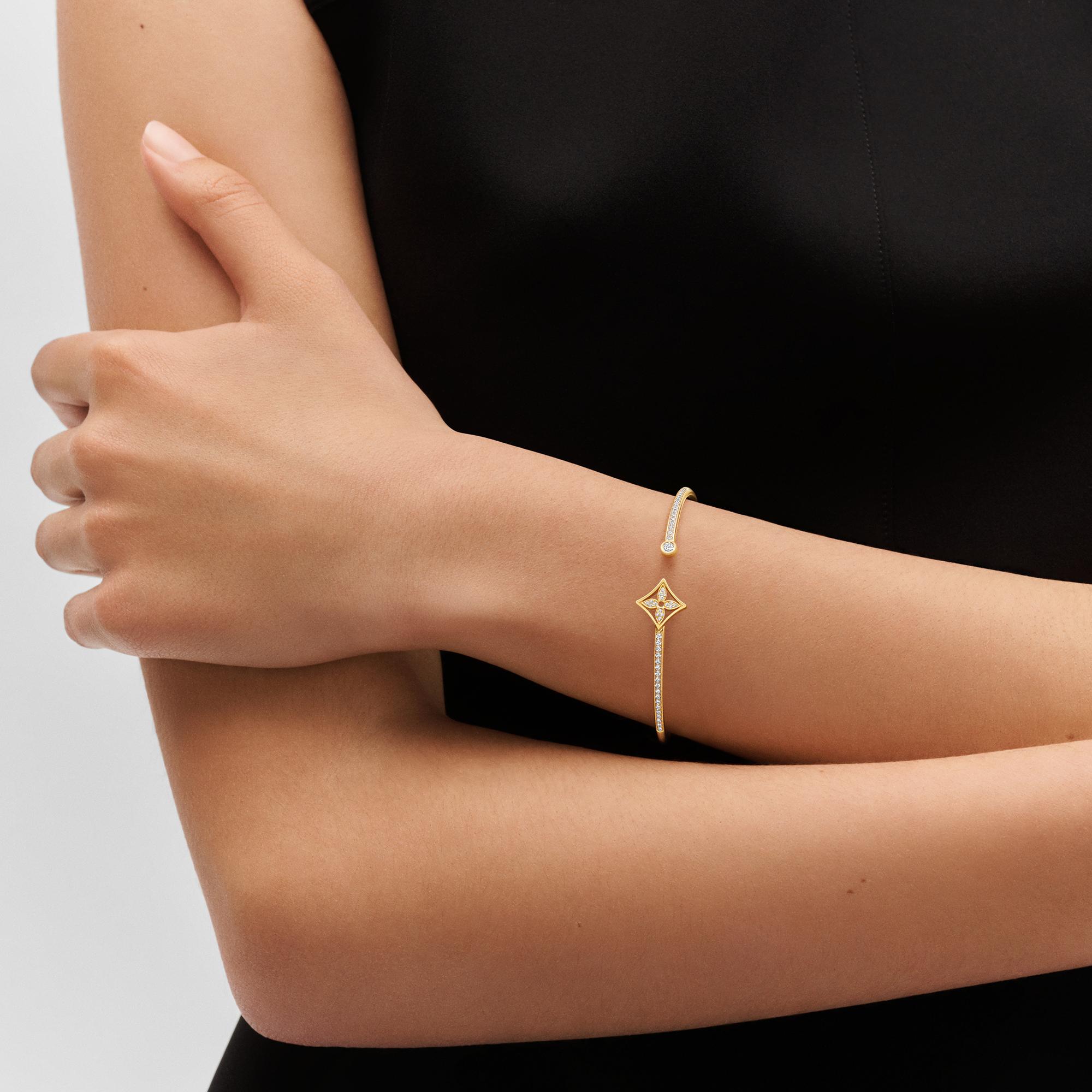 Idylle Blossom Twist Armreif  Schmuck Kategorien Alle Schmuckstücke | LOUIS VUITTON (Zoom)