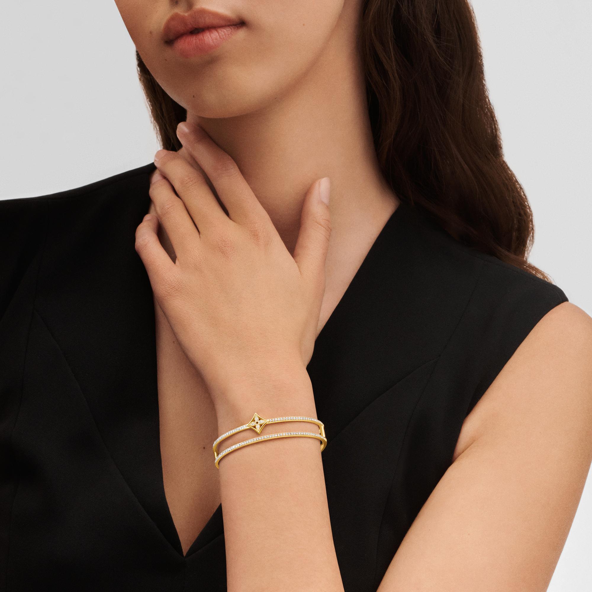 Idylle Blossom zweireihiger Armreif, Gelbgold und Diamanten  Schmuck Kategorien Alle Schmuckstücke | LOUIS VUITTON (Zoom)