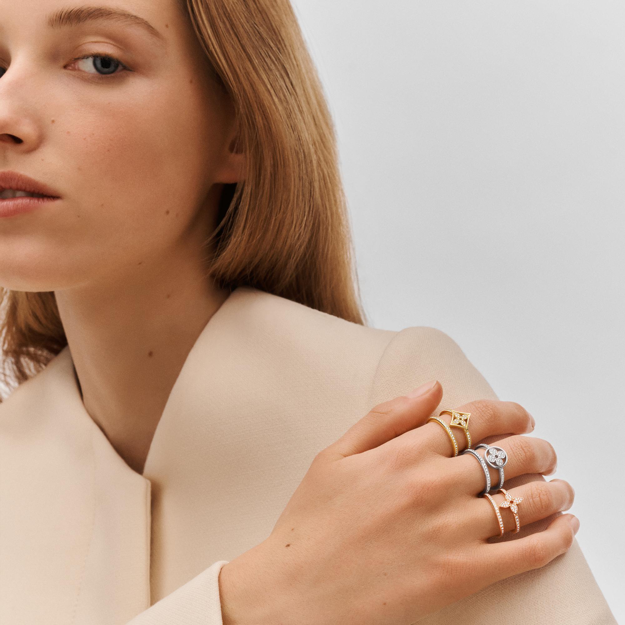 Idylle Blossom zweireihiger Ring, Roségold und Diamanten  Schmuck Kategorien Alle Schmuckstücke | LOUIS VUITTON (Zoom)