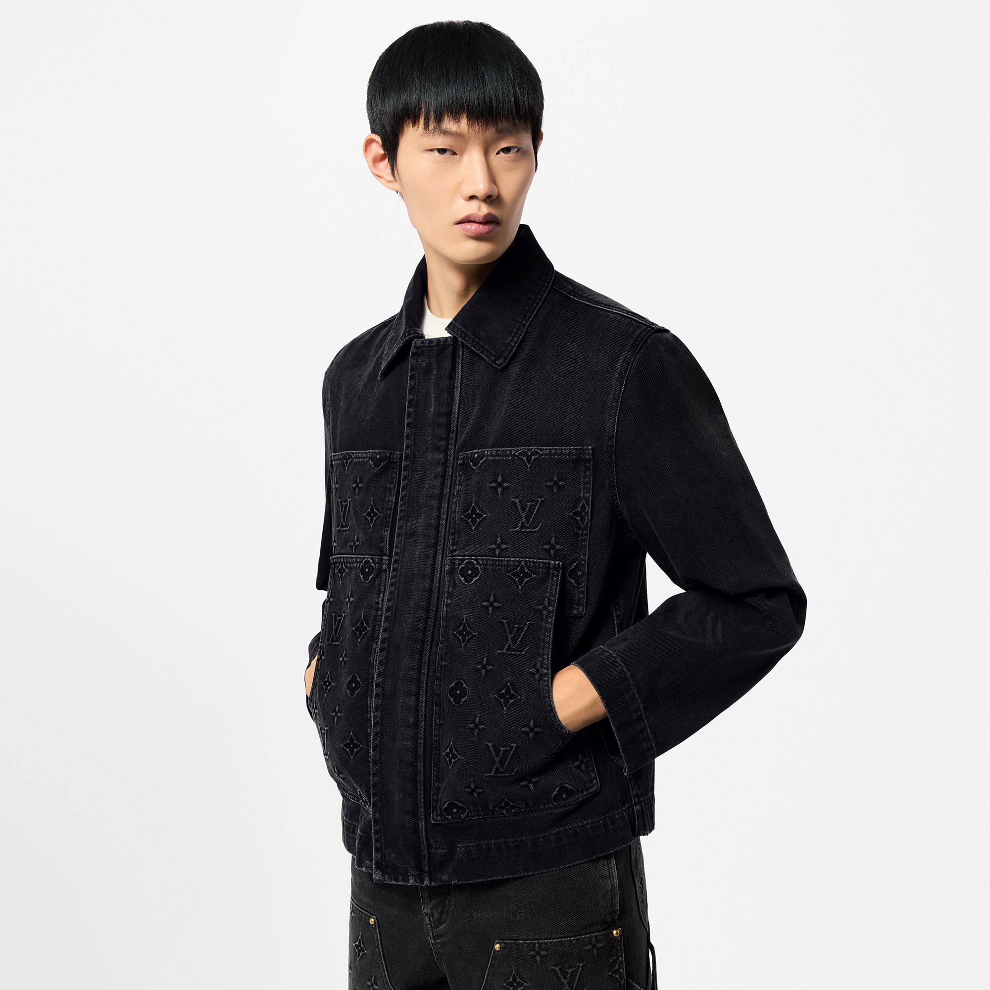 Jacke aus Denim im Workwear-Stil  Herren Ready to Wear Jacken und Mäntel | LOUIS VUITTON (Zoom)