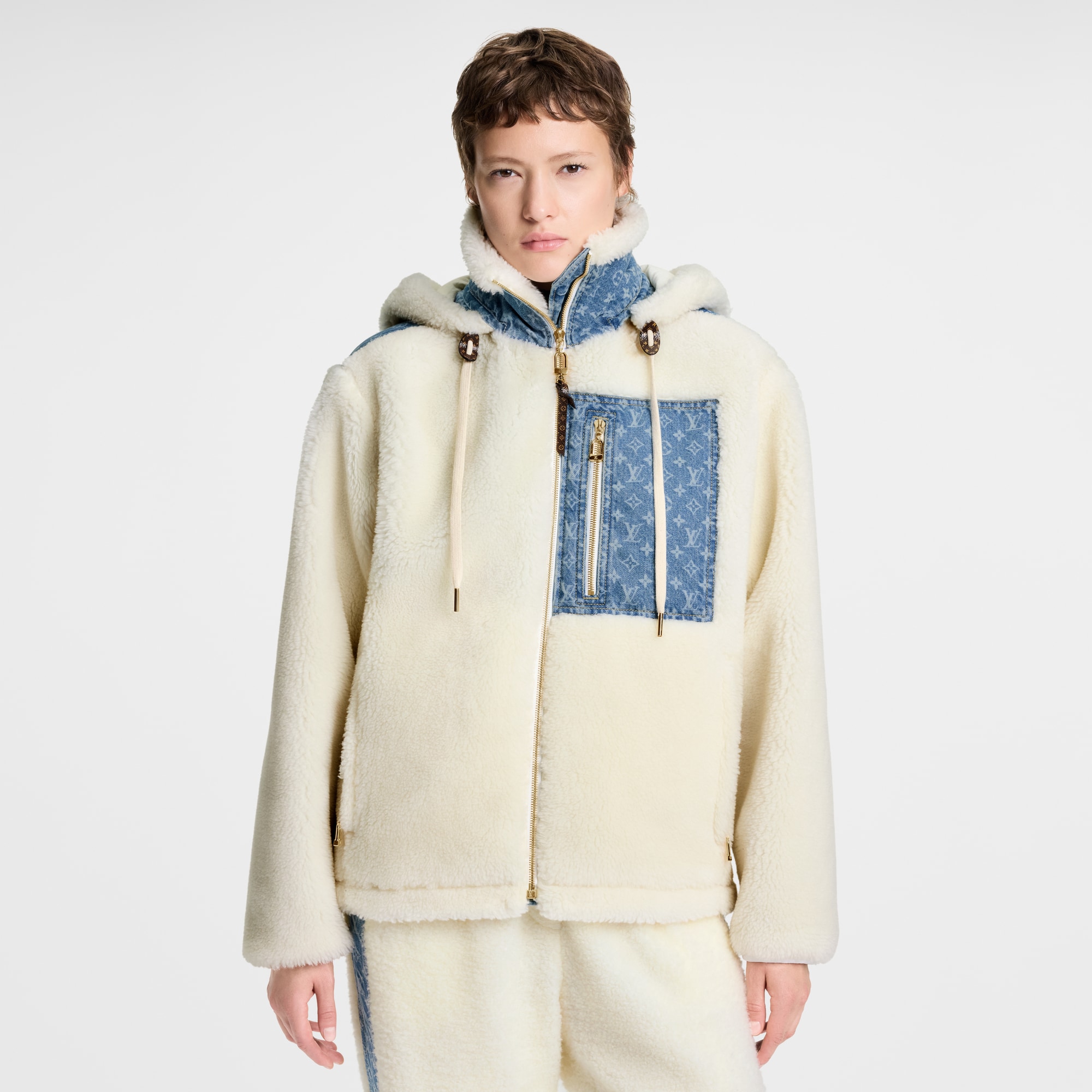 Jacke aus Fleece mit Monogram-Akzent  Damen Ready to Wear Mäntel und Jacken | LOUIS VUITTON (Zoom)