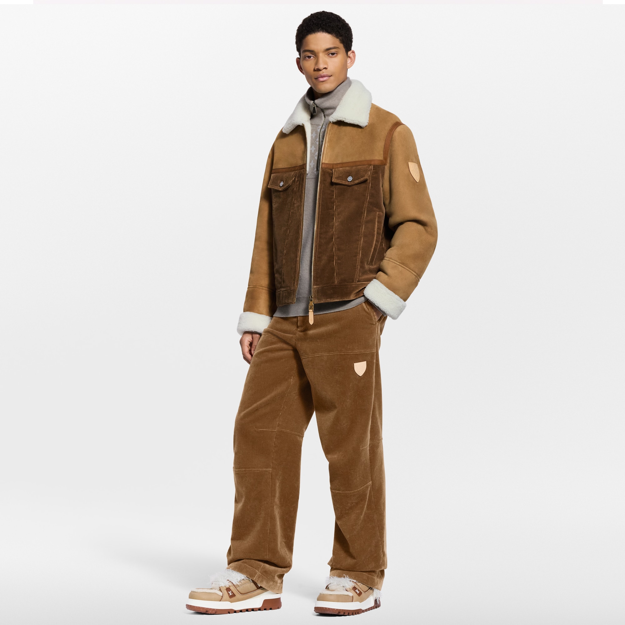 Jacke im Trucker-Stil aus Cord und Lammfell  Herren Ready to Wear Jacken und Mäntel | LOUIS VUITTON (Zoom)