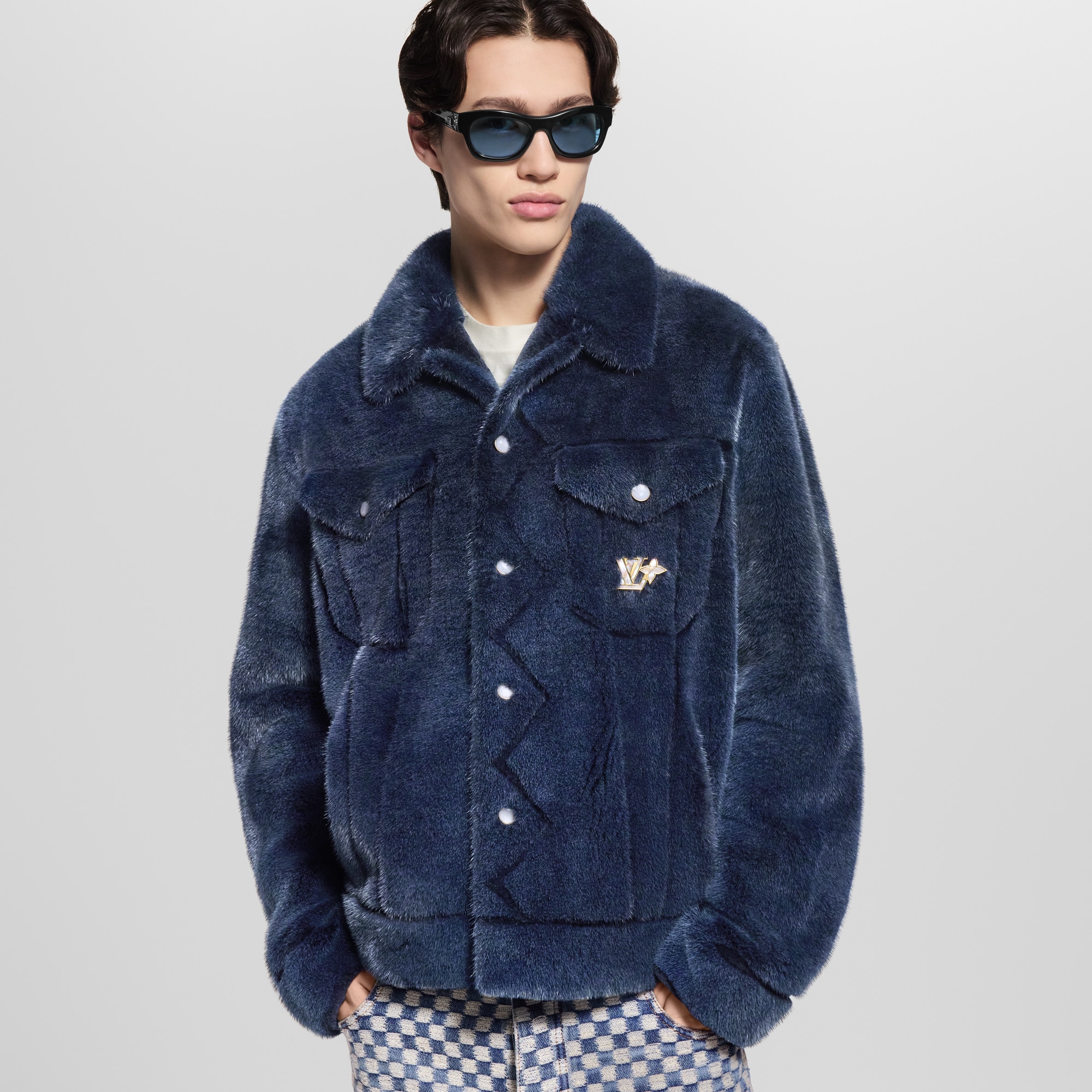 Jacke im Trucker-Stil aus Pelz  Herren Ready to Wear Jacken und Mäntel | LOUIS VUITTON (Zoom)