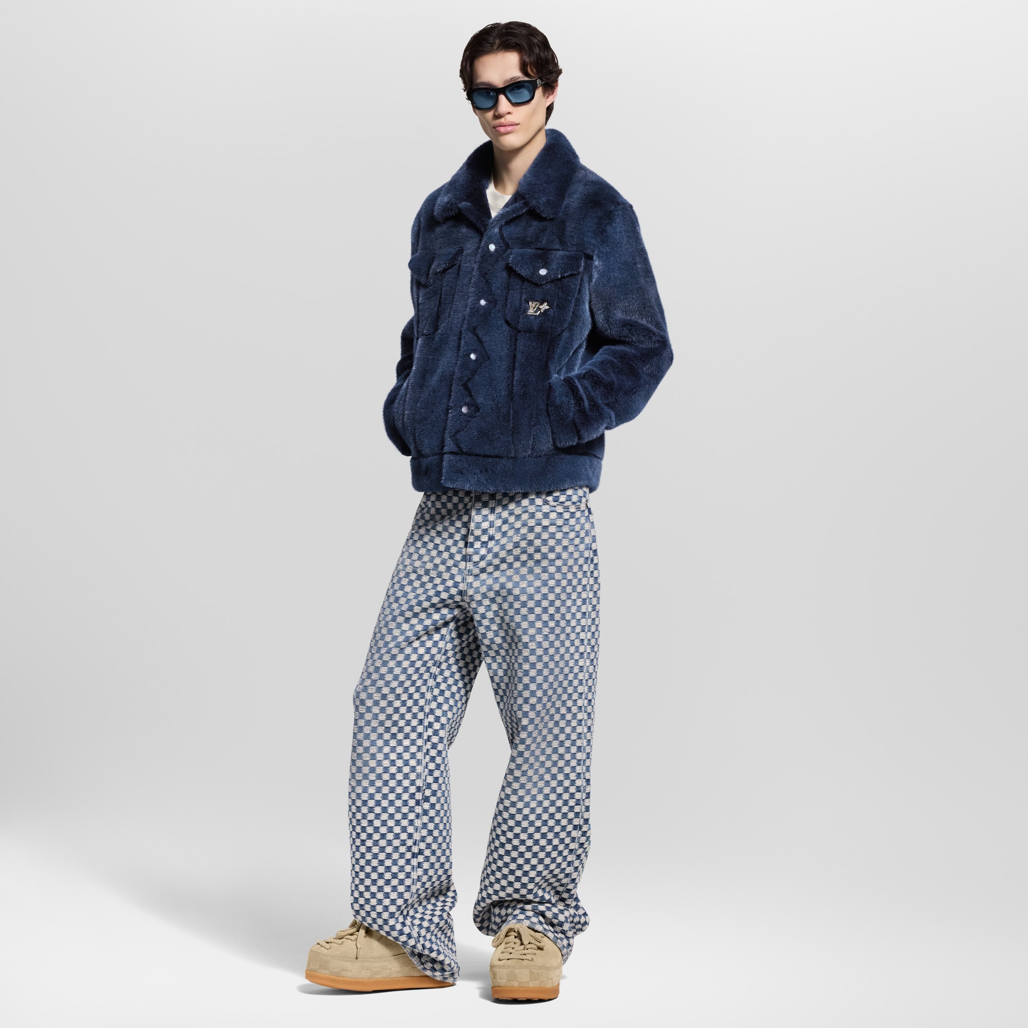 Jacke im Trucker-Stil aus Pelz  Herren Ready to Wear Jacken und Mäntel | LOUIS VUITTON (Zoom)