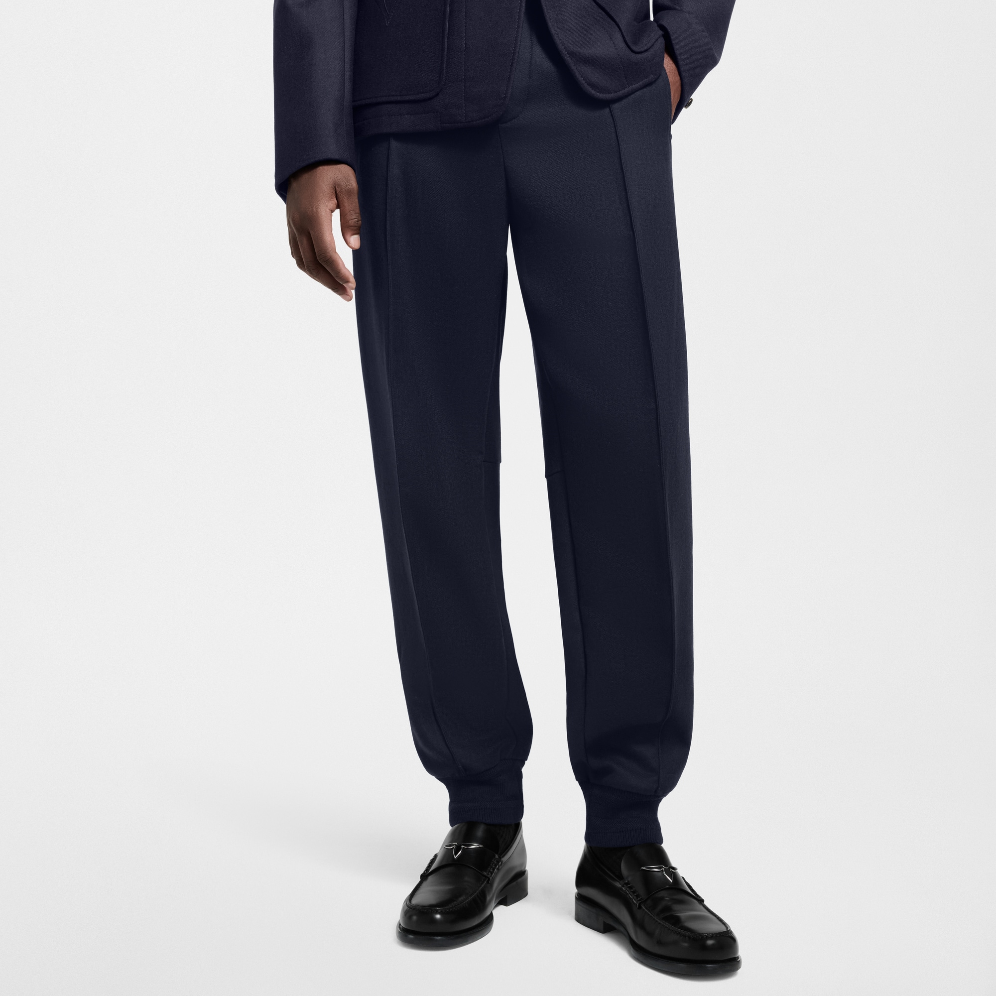Jogginghose aus einem Woll-Seidengemisch  Herren Ready to Wear Hosen | LOUIS VUITTON (Zoom)