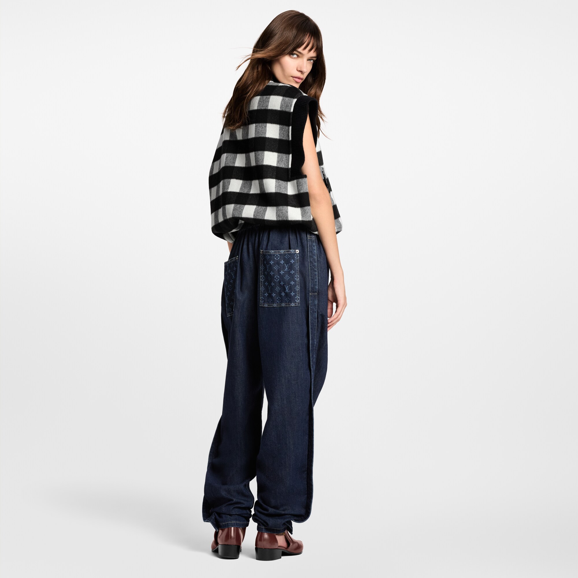 Karottenhose aus Denim  Damen Ready to Wear Hosen | LOUIS VUITTON (Zoom)