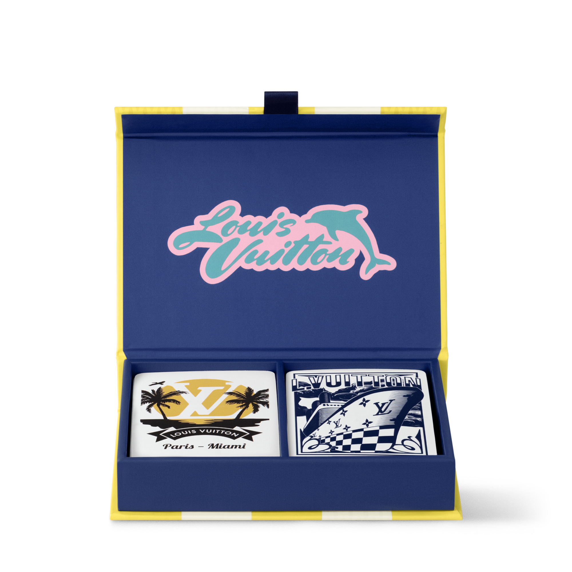 Kartenspiele in einer Box  Trunks, Reisen und Wohnen Sport und Freizeit } | LOUIS VUITTON (Zoom)