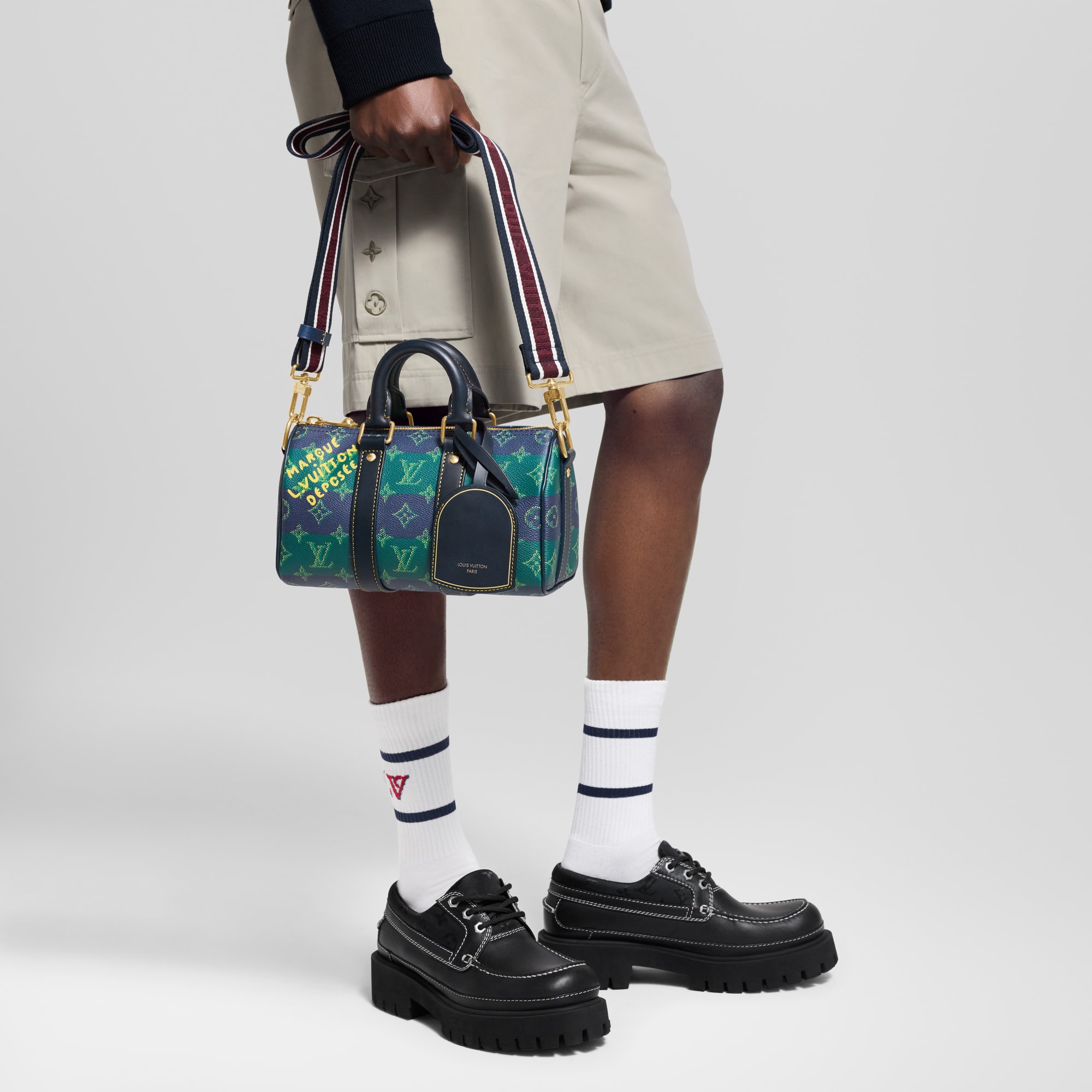 Keepall 25 mit Schulterriemen G71 Taschen und Kleinlederwaren Herren Taschen LV Ikonen | LOUIS VUITTON (Zoom)