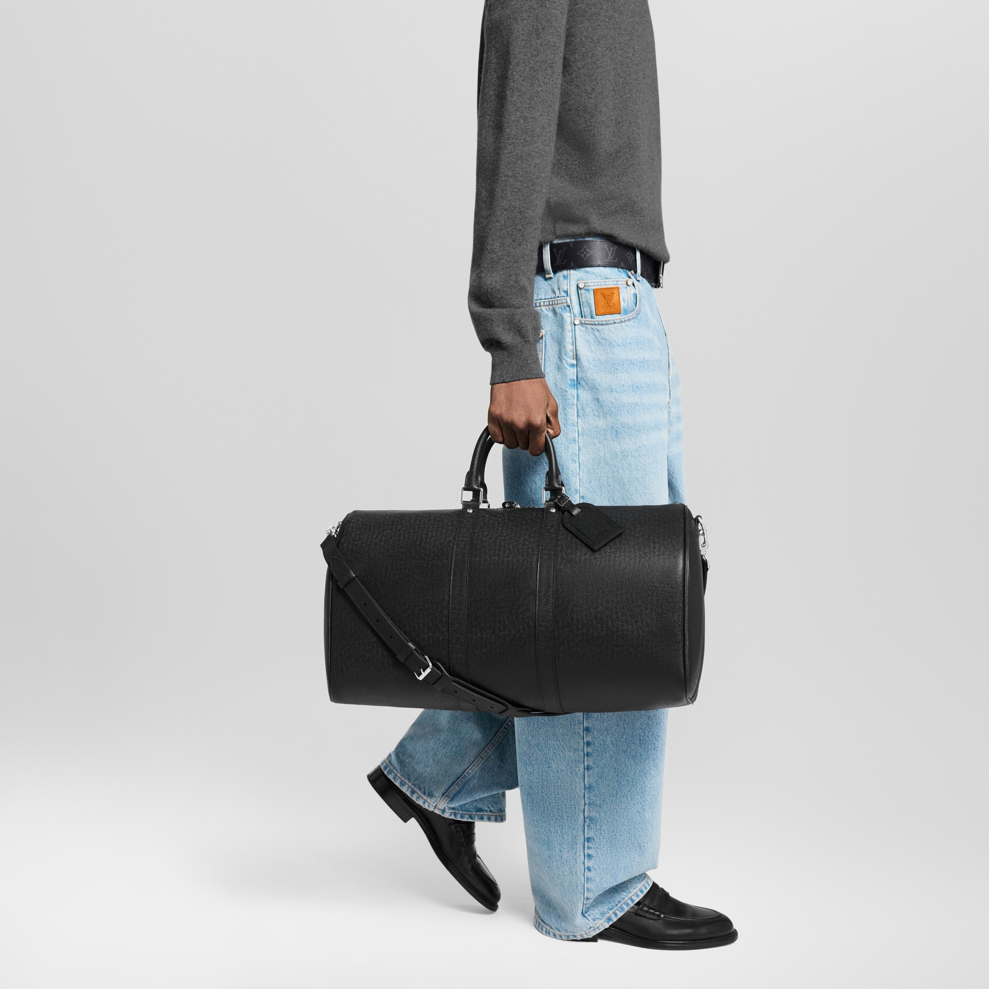 Keepall 50 mit Schulterriemen Taïga Leder Herren Reisegepäck Reisetaschen und Duffle Bags | LOUIS VUITTON (Zoom)