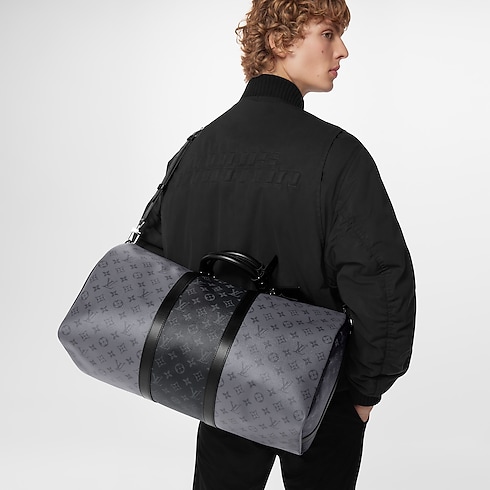 Keepall 50 mit Schulterriemen Monogram Eclipse Canvas Herren Reisegepäck Reisetaschen und Duffle Bags | LOUIS VUITTON (Zoom)