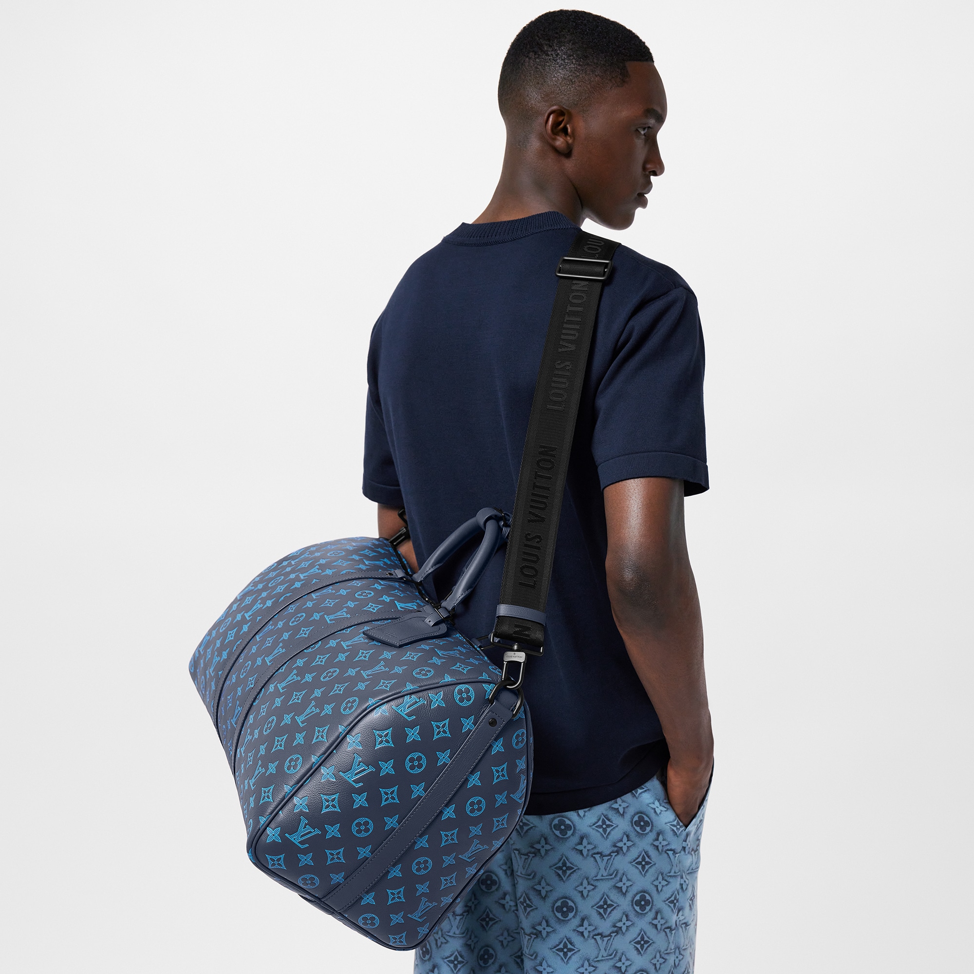 Keepall 50 mit Schulterriemen Monogram Shadow - Reisegepäck  