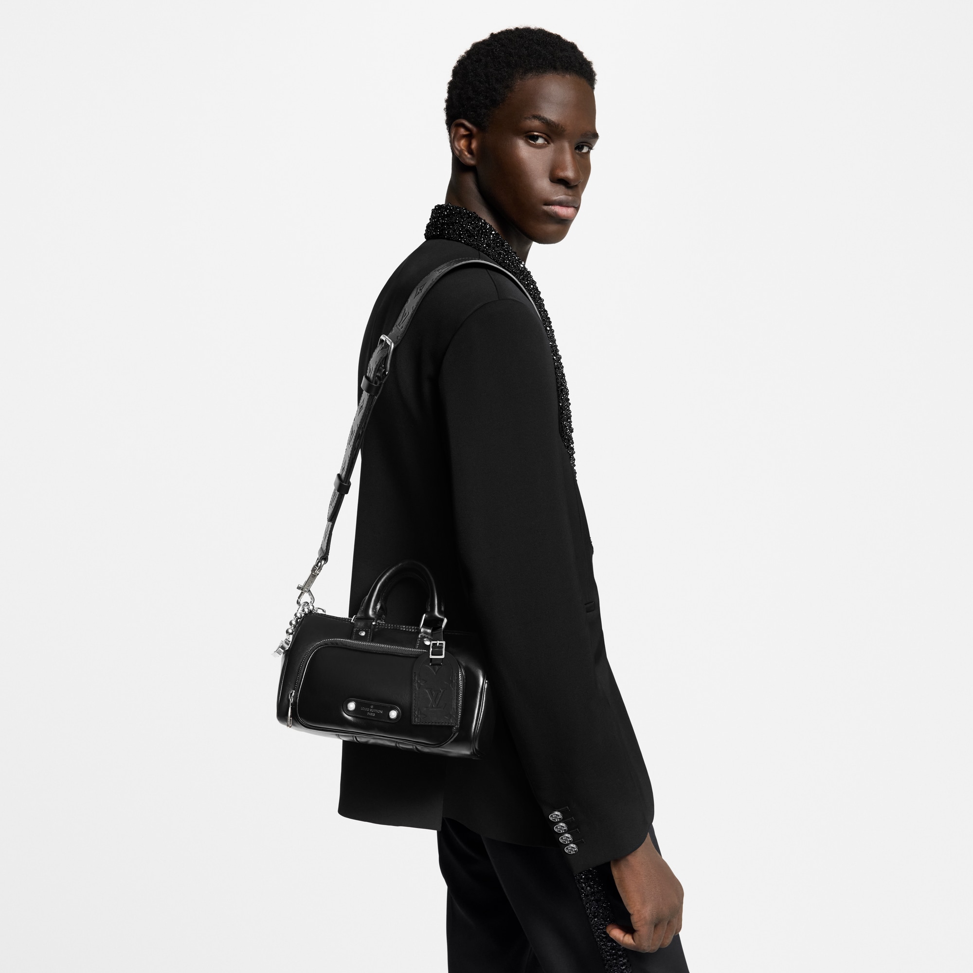 Keepall Cargo 25 mit Schulterriemen H35 Taschen und Kleinlederwaren Herren Taschen LV Ikonen | LOUIS VUITTON (Zoom)