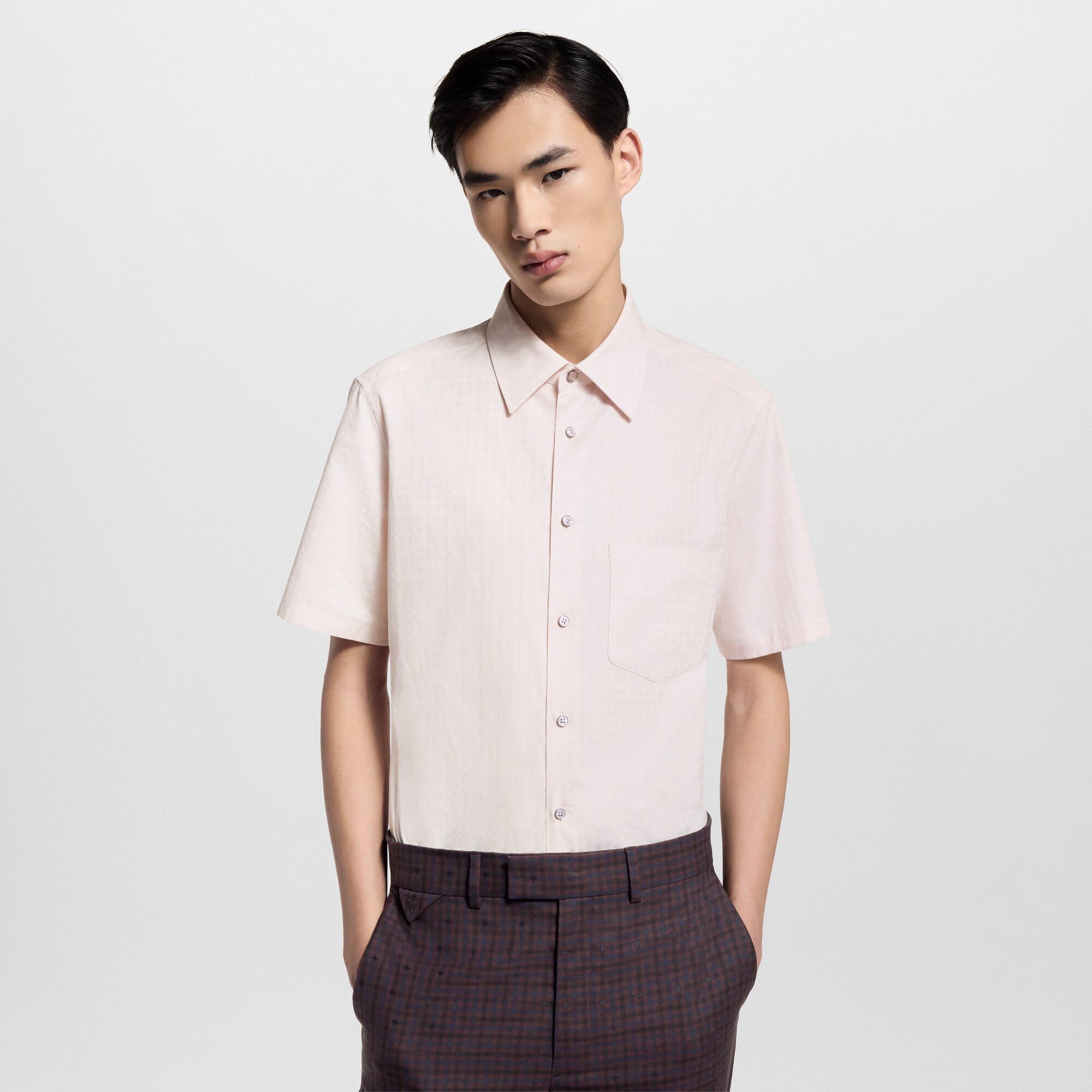 Klassisches Kurzarm-Hemd  Herren Ready to Wear Hemden | LOUIS VUITTON (Zoom)