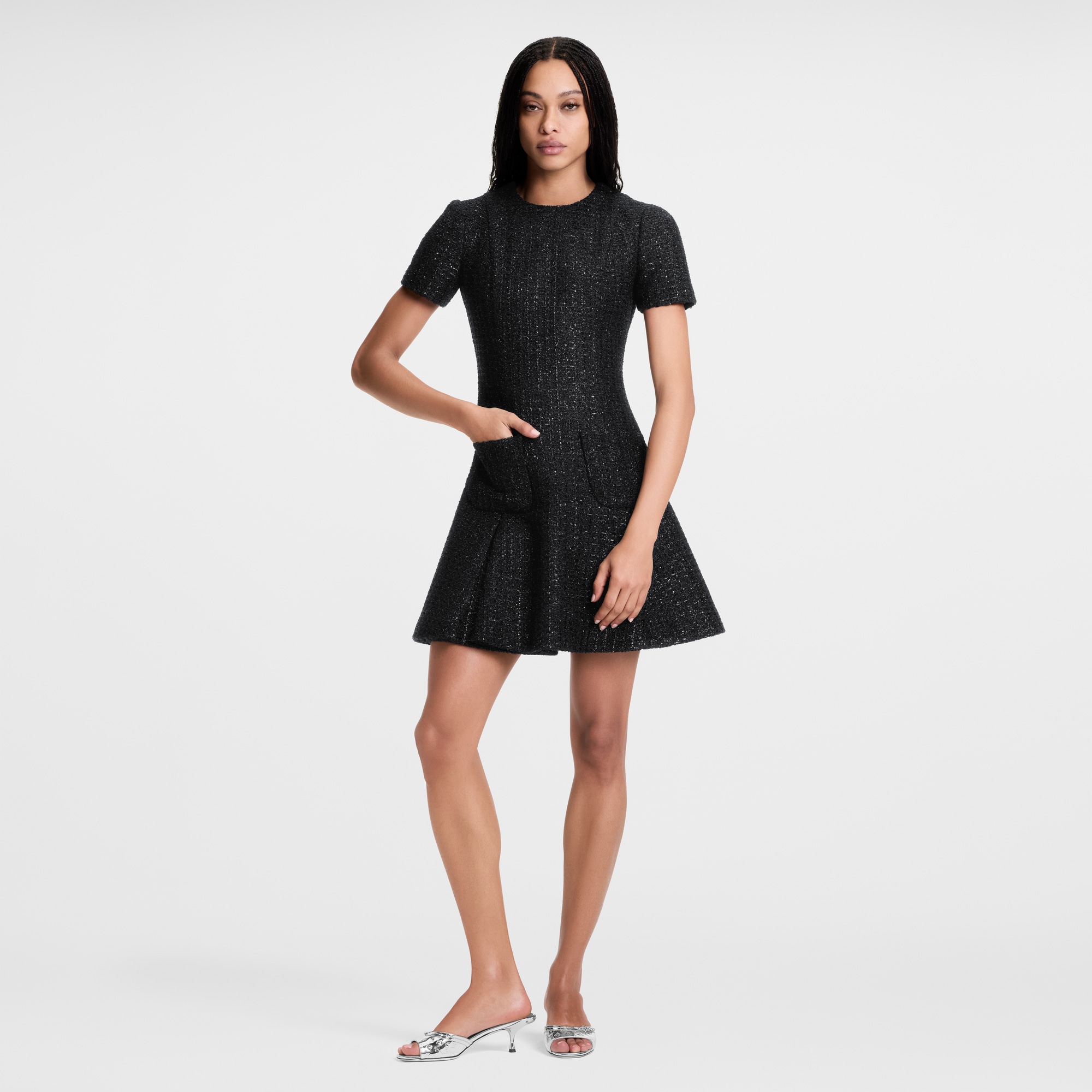 Kleid aus Tweed mit Metallic-Garnen und Kellerfalte  Damen Ready to Wear Kleider | LOUIS VUITTON (Zoom)