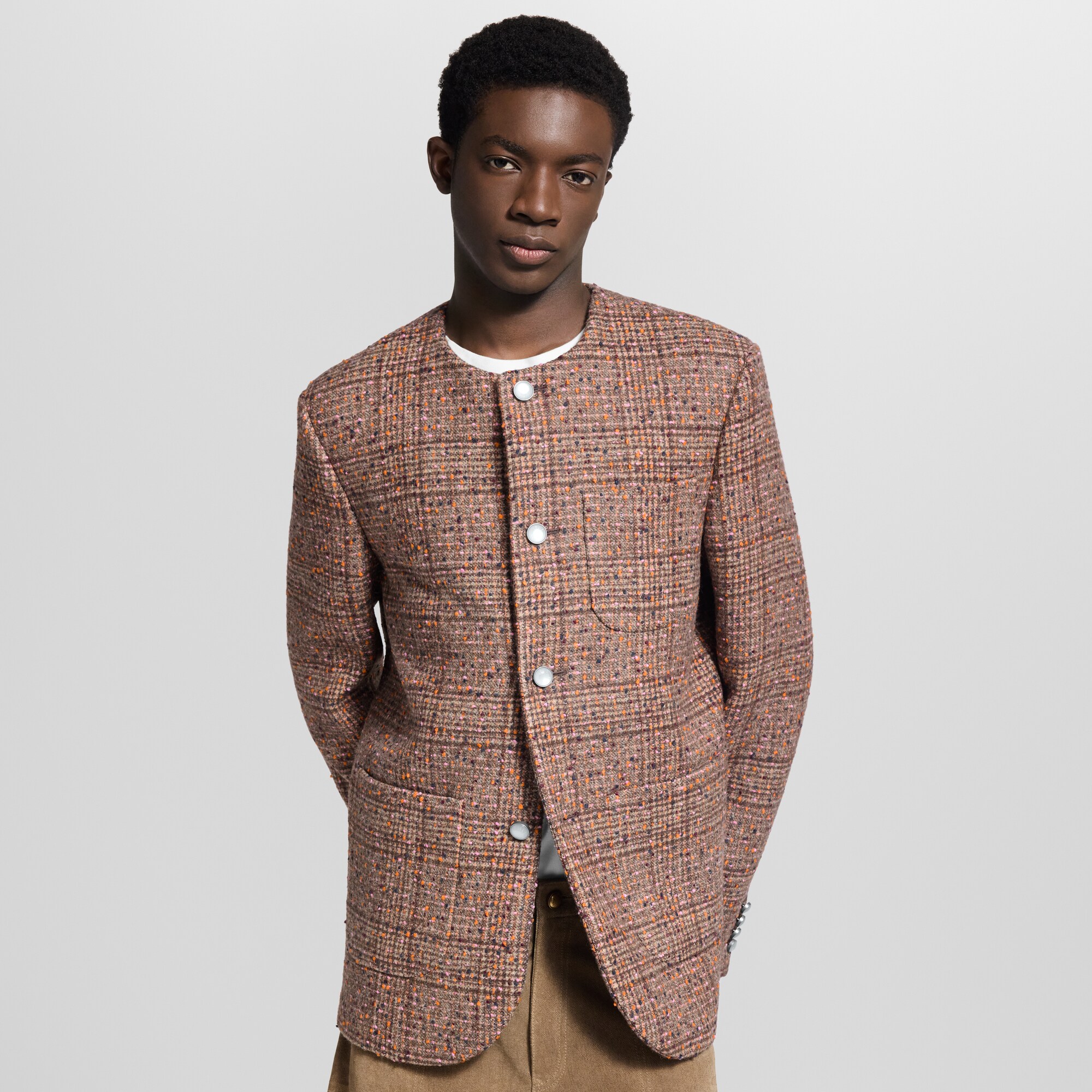 Kragenloses Jackett aus Tweed  Herren Ready to Wear Sakkos und Jacketts | LOUIS VUITTON (Zoom)