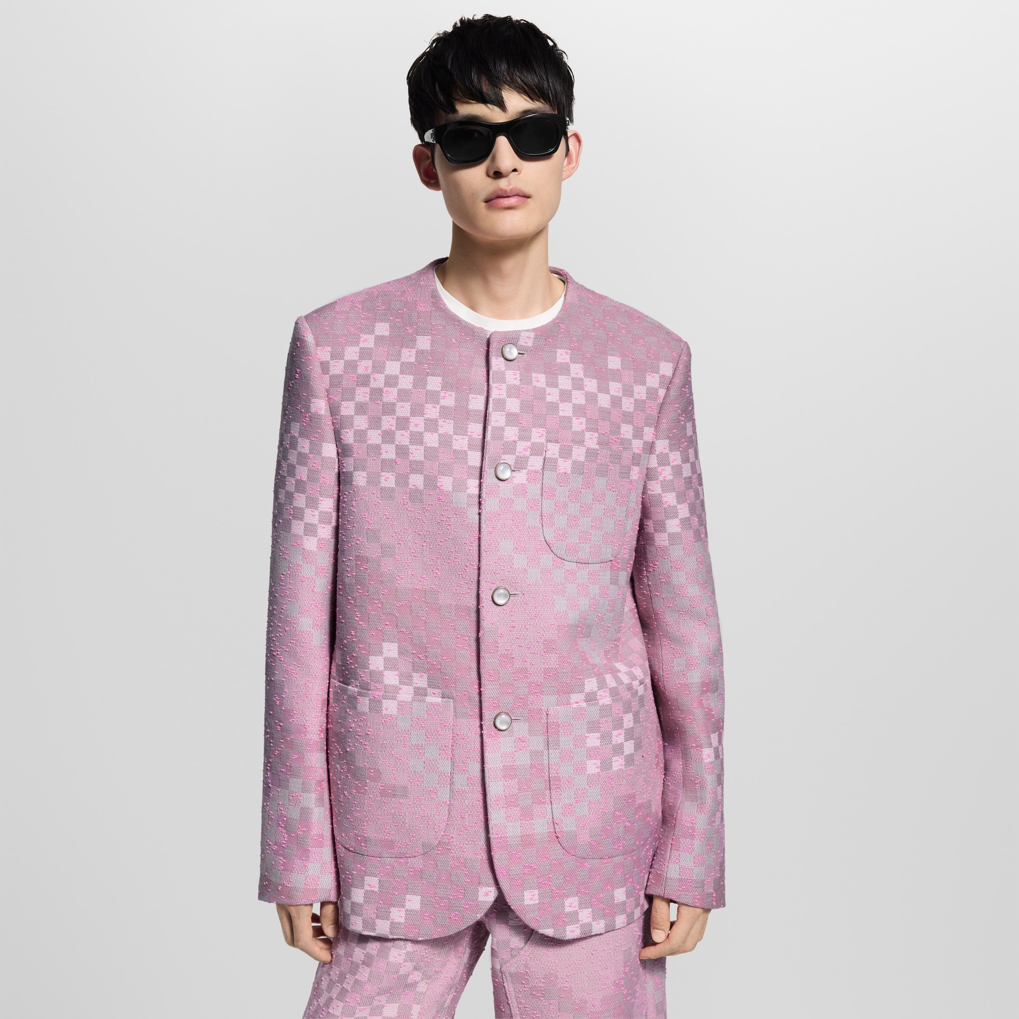 Kragenloses Jackett aus Tweed mit Damoflage-Motiv  Herren Ready to Wear Sakkos und Jacketts | LOUIS VUITTON (Zoom)