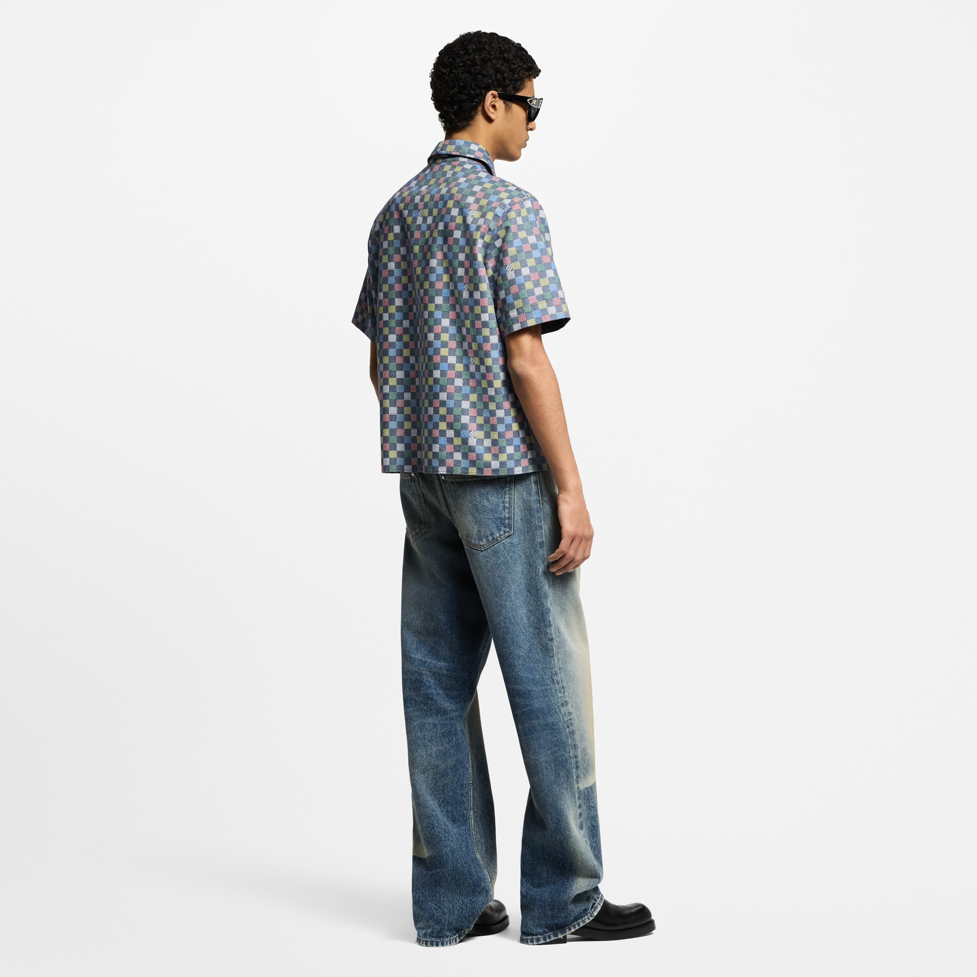 Kurzärmeliges Chambray-Hemd mit Damier-Motiv  Herren Ready to Wear Hemden | LOUIS VUITTON (Zoom)
