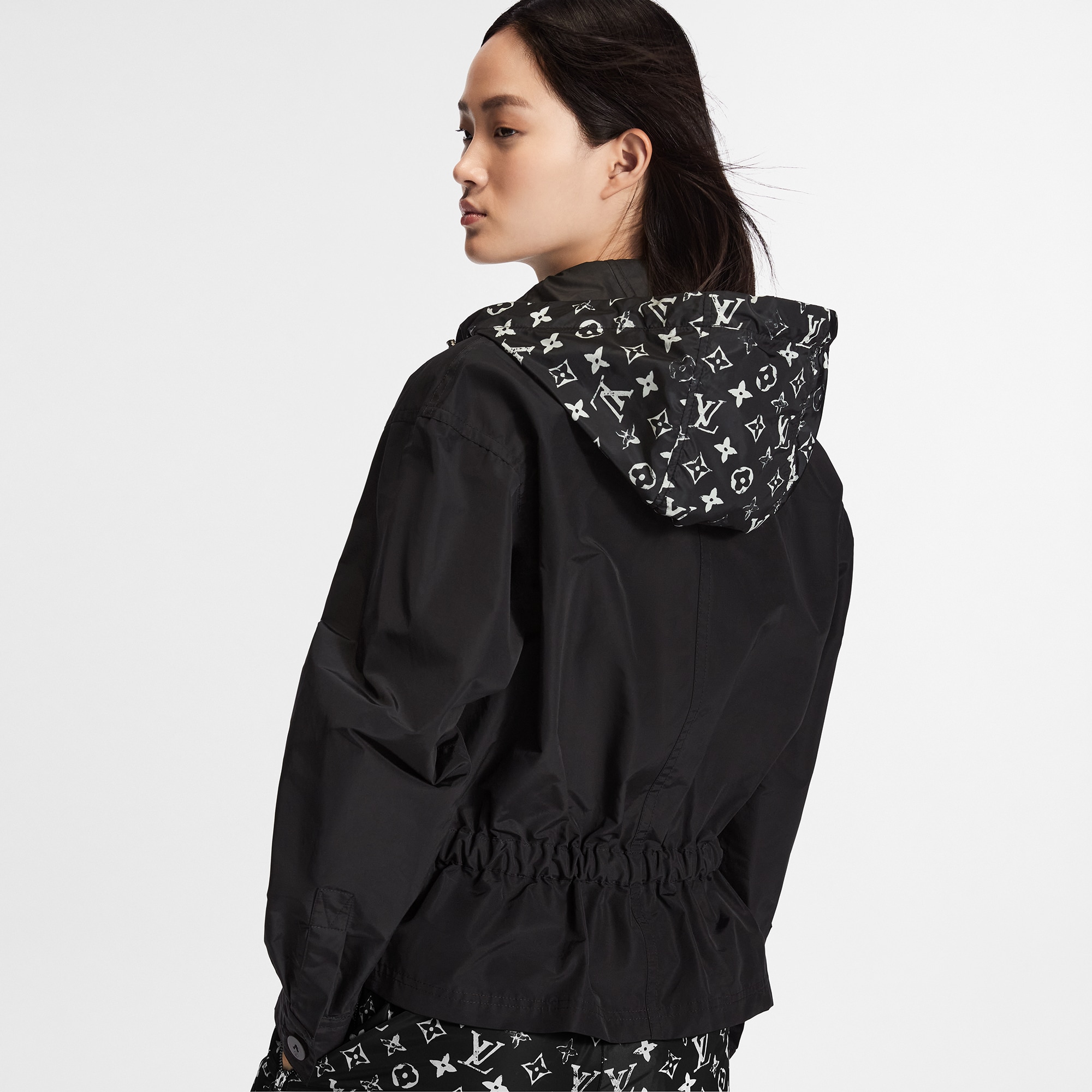 Kurzer Parka mit Kapuze  Damen Ready to Wear Mäntel und Jacken | LOUIS VUITTON (Zoom)
