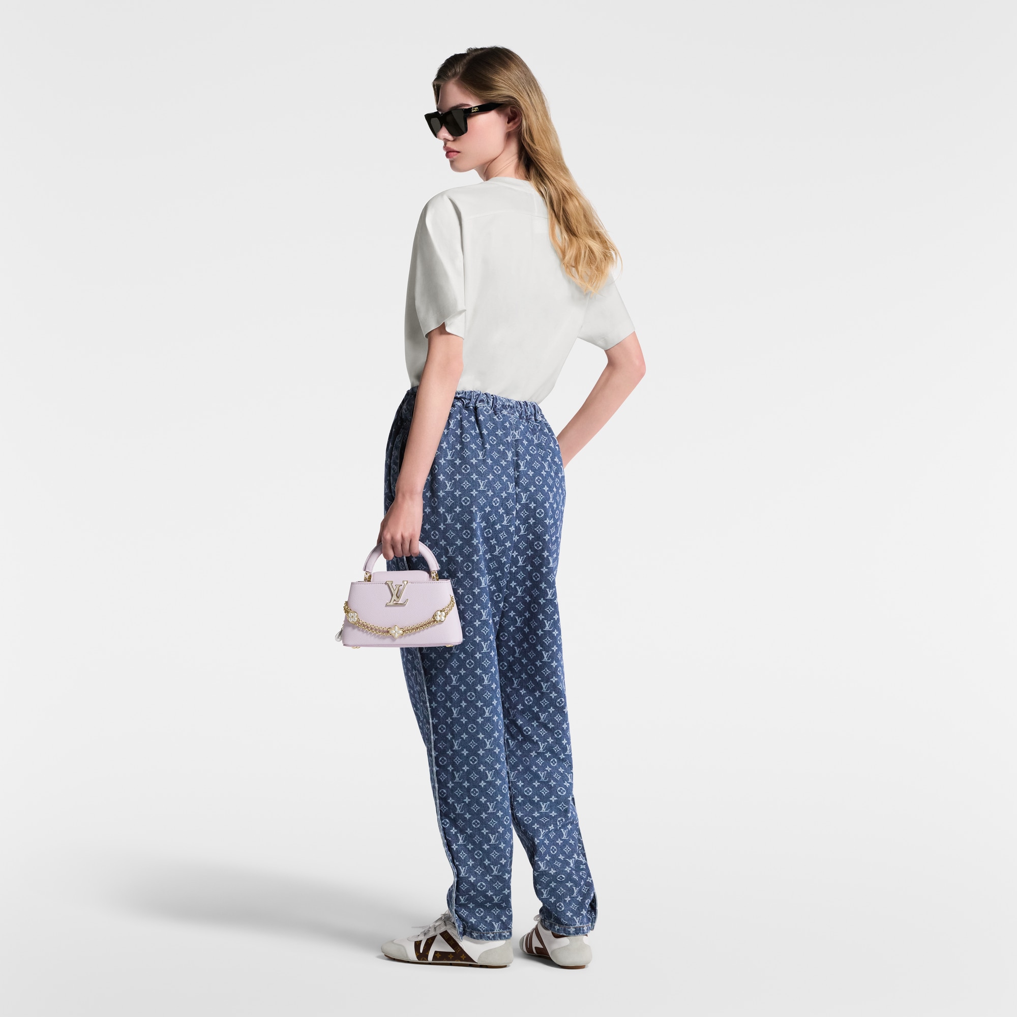 Kurzes Top mit Signatur auf der Tasche  Damen Ready to Wear Tops | LOUIS VUITTON (Zoom)