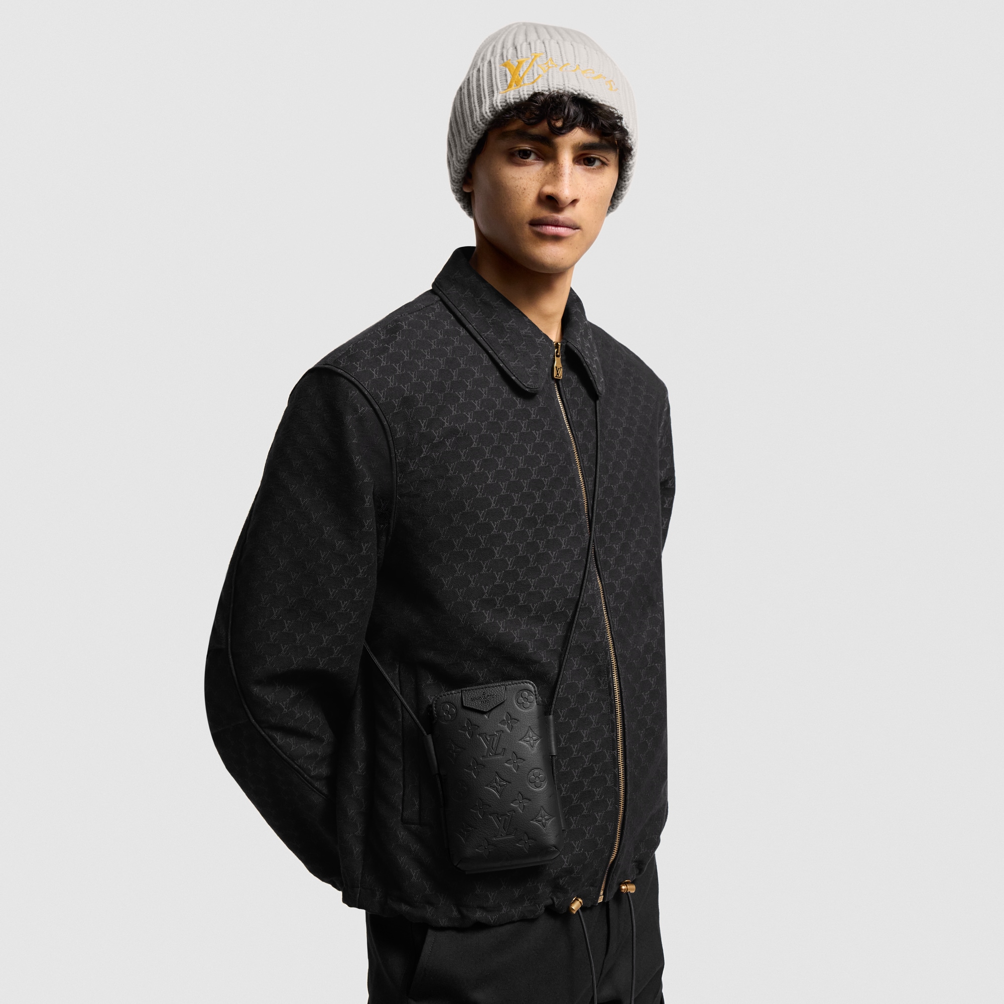 Lace Up Pouch Monogram Shadow Herren Taschen Alle Kollektionen | LOUIS VUITTON (Zoom)