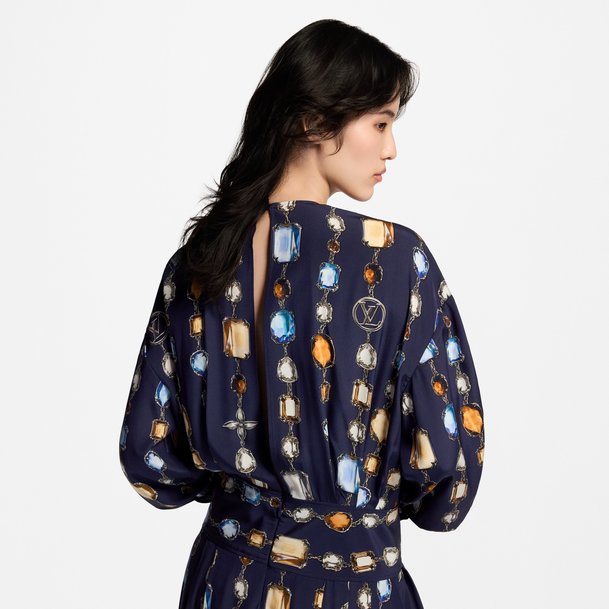 Langarm-Kleid mit Halsketten-Motiv  Damen Ready to Wear Kleider | LOUIS VUITTON (Zoom)