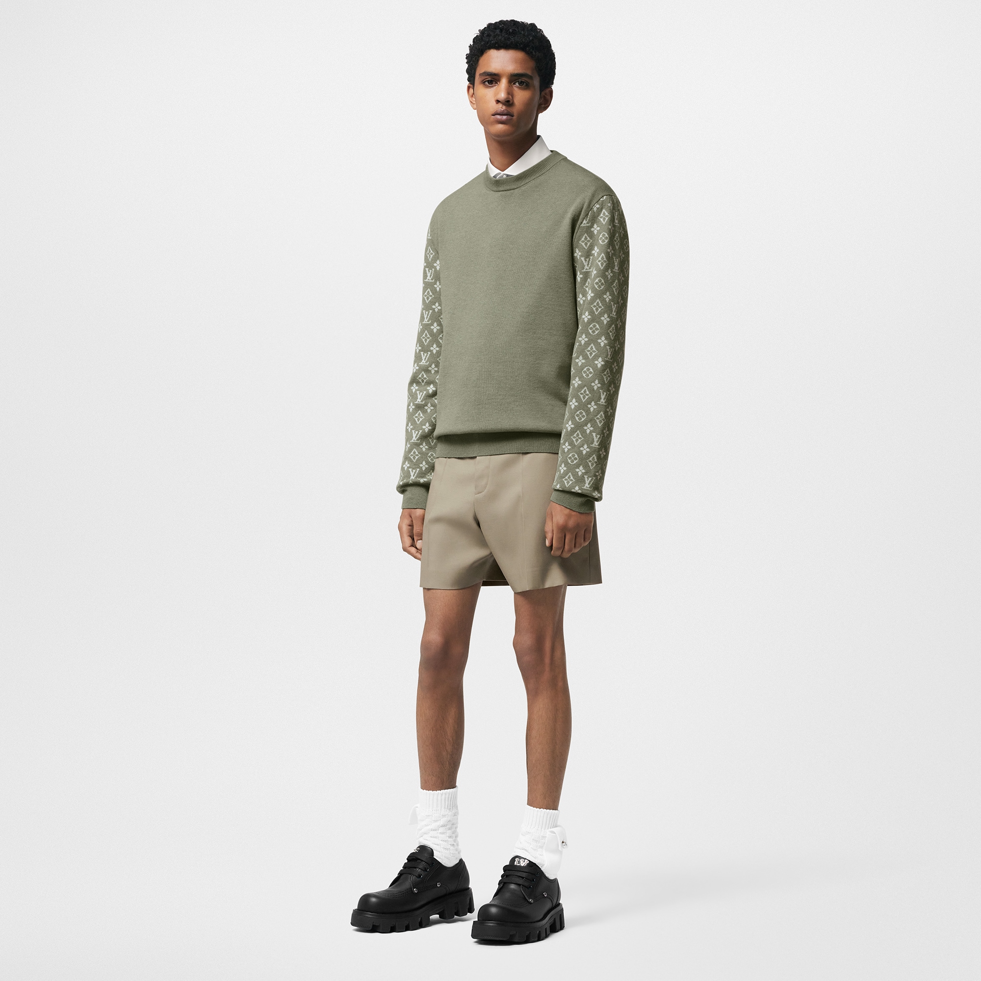 Langärmeliger Rundhalspullover aus Kaschmirgemisch mit Signatur  Herren Ready to Wear T-Shirts und Poloshirts | LOUIS VUITTON (Zoom)