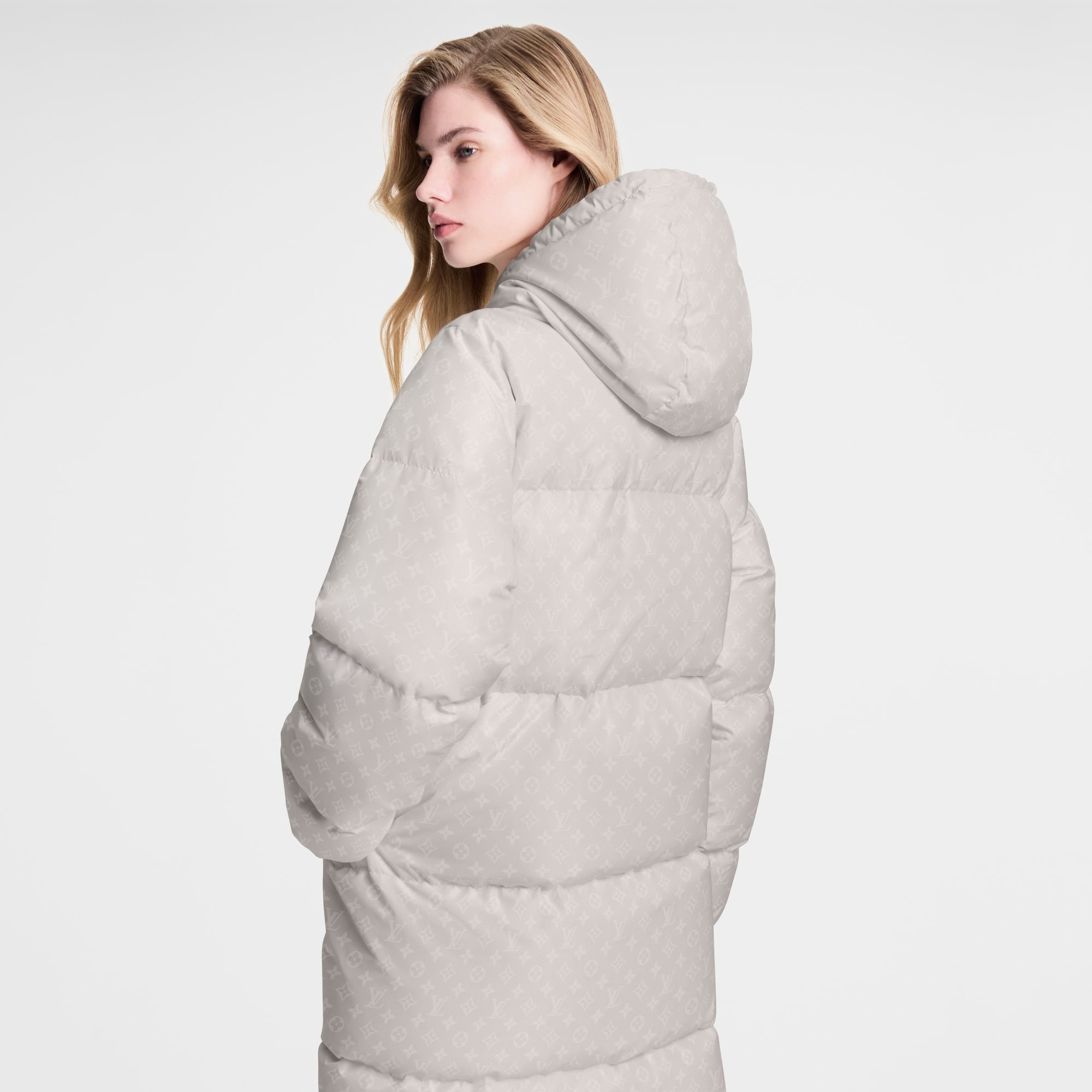Lange Pufferjacke mit Monogram-Motiv  Damen Ready to Wear Mäntel und Jacken | LOUIS VUITTON (Zoom)