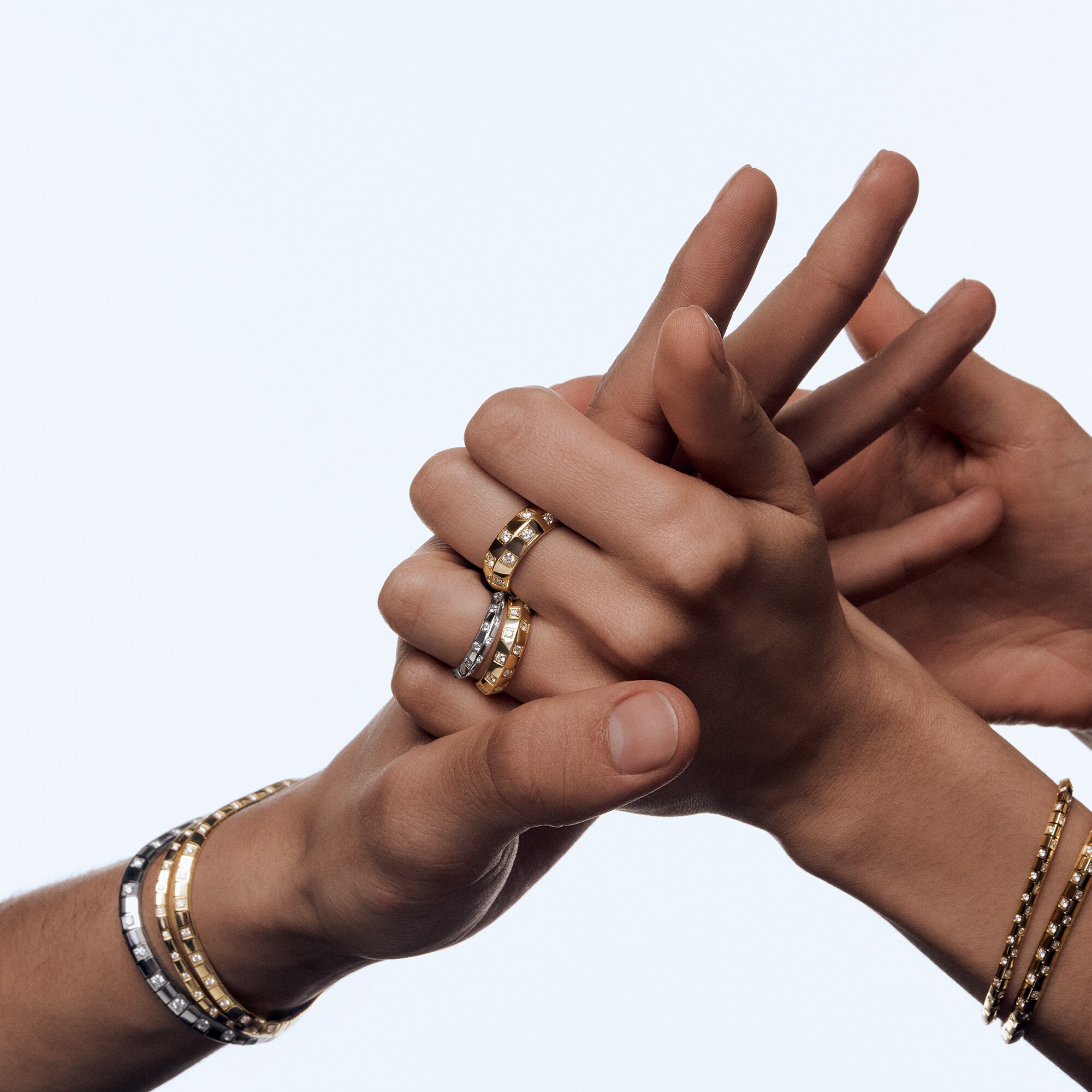 Le Damier de Louis Vuitton breites Armband, Weißgold und Diamanten  Schmuck Kategorien Armbänder | LOUIS VUITTON (Zoom)