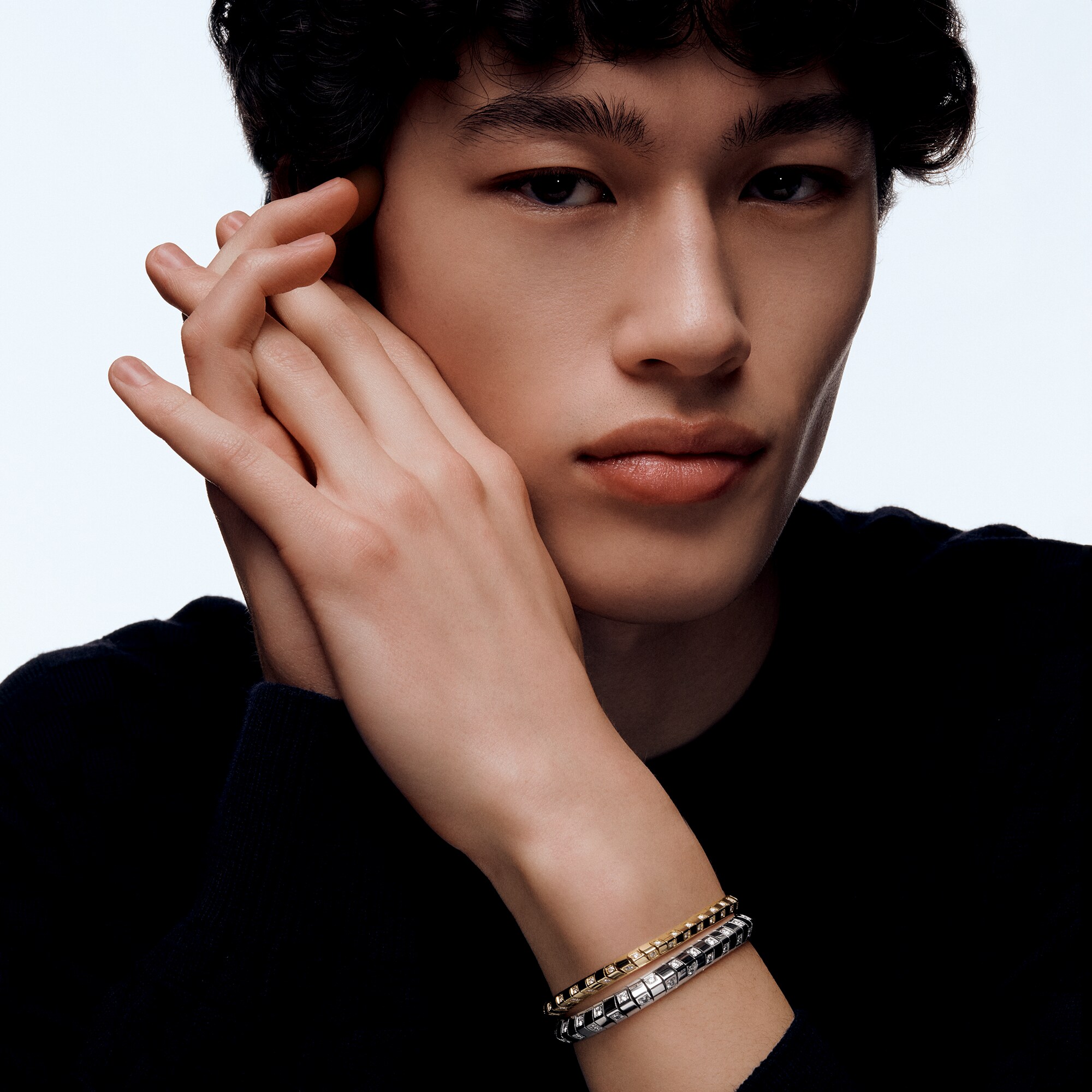 Le Damier de Louis Vuitton breites Armband, Weißgold und Diamanten  Schmuck Kategorien Armbänder | LOUIS VUITTON (Zoom)