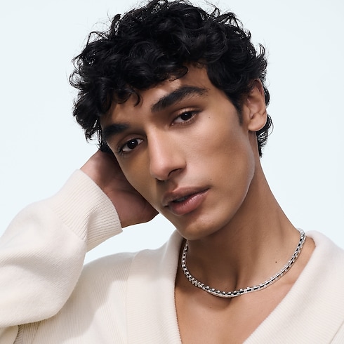 Le Damier de Louis Vuitton große Halskette, Gelbgold und Diamanten Schmuck Kategorien Halsketten und Anhänger | LOUIS VUITTON (Zoom)