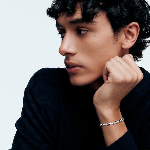 Le Damier de Louis Vuitton mittelgroßes Armband, Weißgold und Diamanten Schmuck Kategorien Armbänder | LOUIS VUITTON (Zoom)