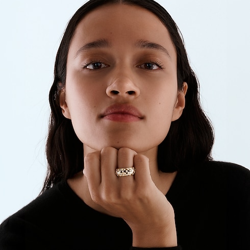 Le Damier de Louis Vuitton Ring, Gelbgold und Diamanten Schmuck Kategorien Ringe | LOUIS VUITTON (Zoom)