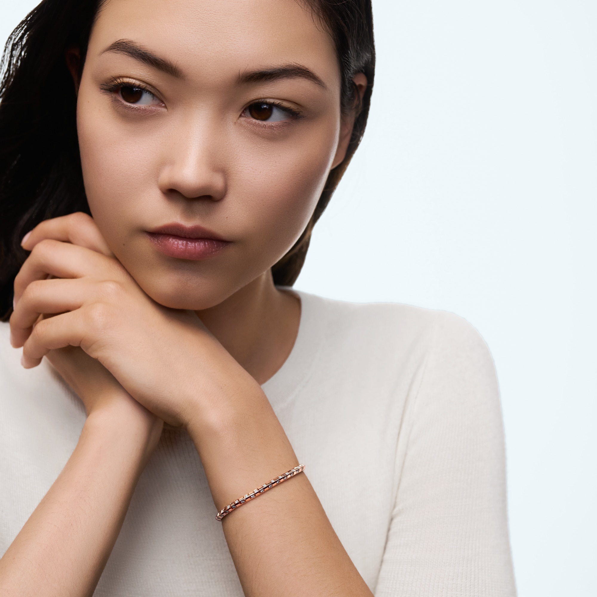 Le Damier de Louis Vuitton schmales Armband, Roségold und Diamanten  Schmuck Kategorien Armbänder | LOUIS VUITTON (Zoom)