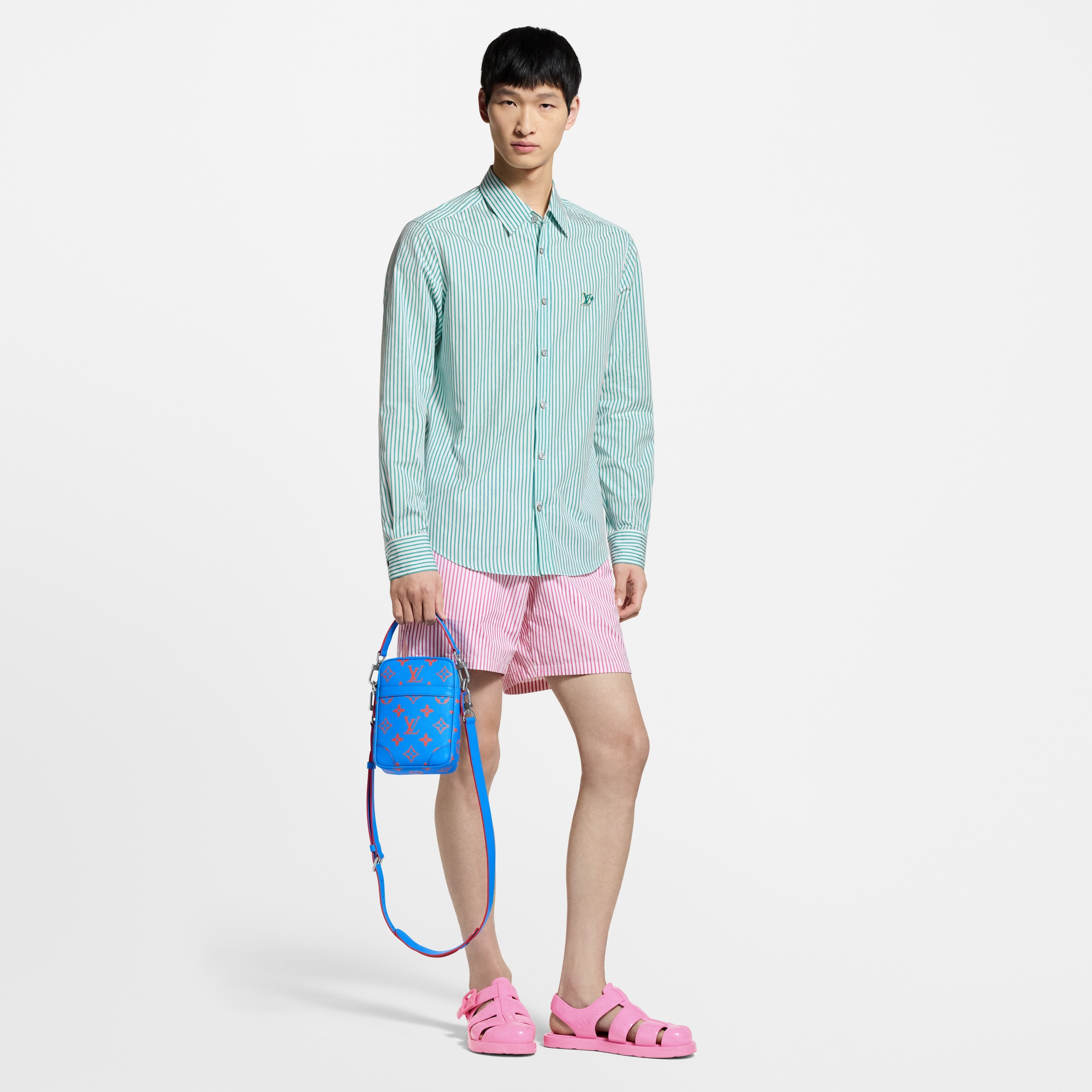 Legere Shorts mit Streifen und Monogram-Motiv  Herren Ready to Wear Hosen | LOUIS VUITTON (Zoom)