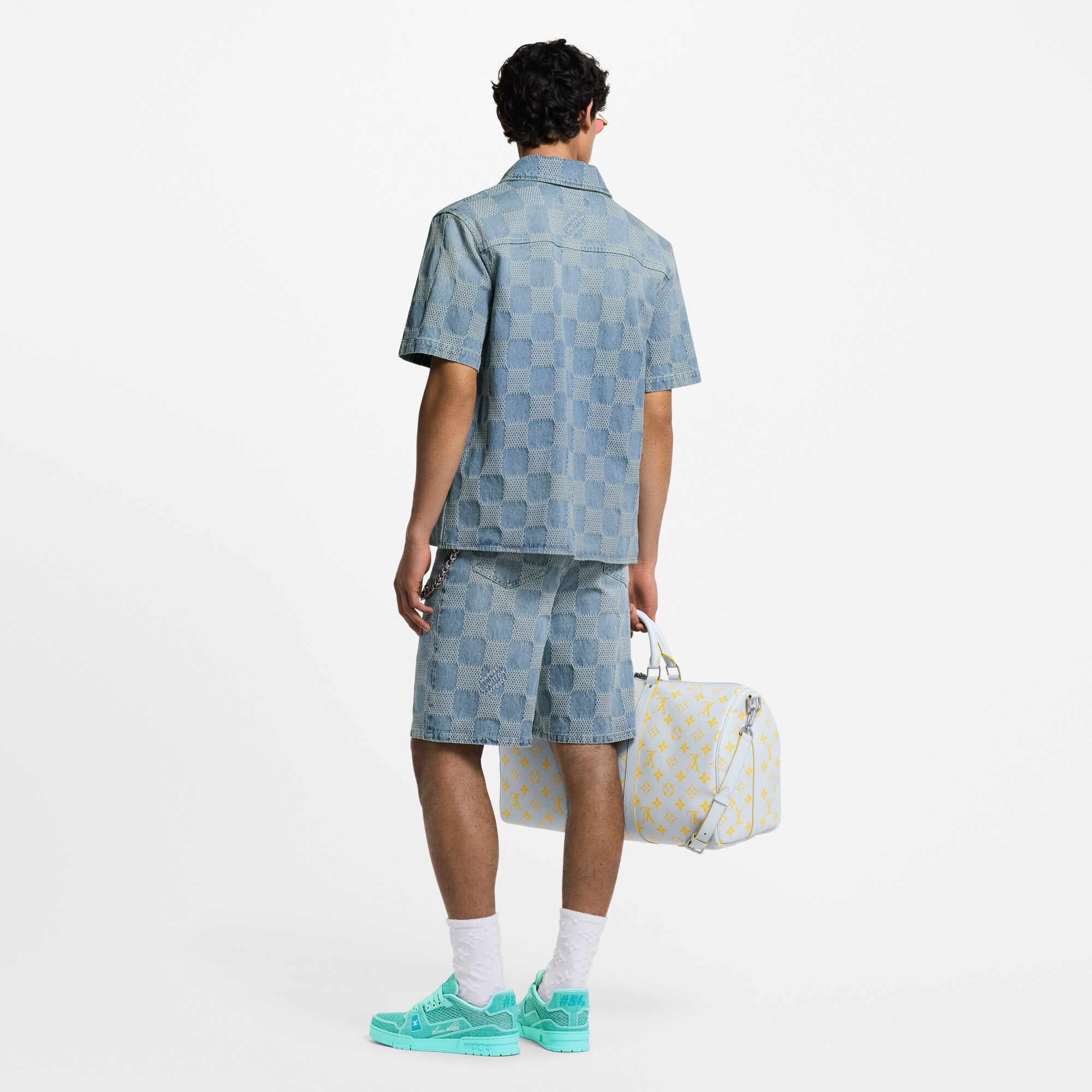 Leichte Shorts aus Denim mit 3D-Damier-Motiv  Herren Ready to Wear Denim | LOUIS VUITTON (Zoom)