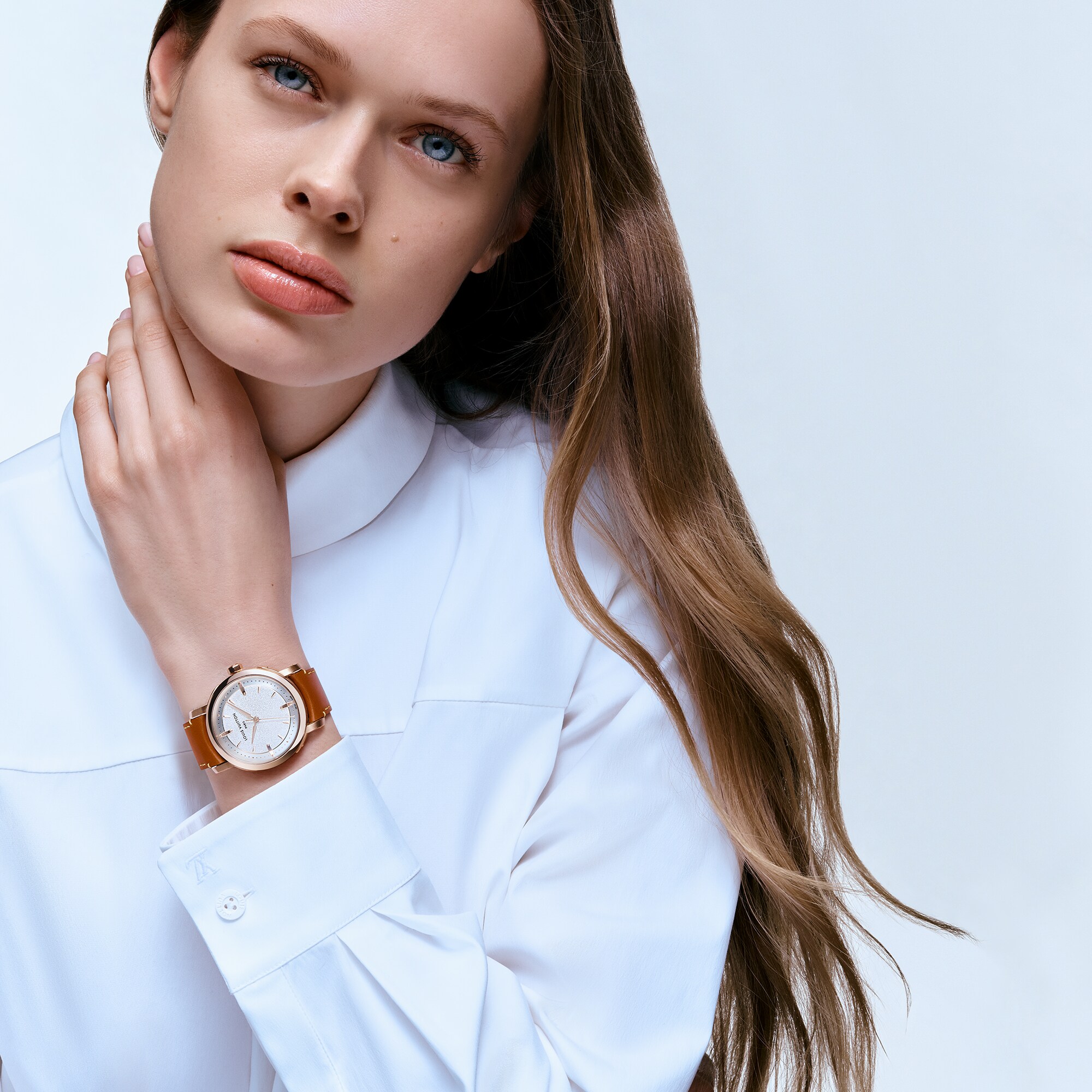 Louis Vuitton Escale, Automatikuhrwerk, 39 mm, Roségold  Uhren Alle Uhren } | LOUIS VUITTON (Zoom)
