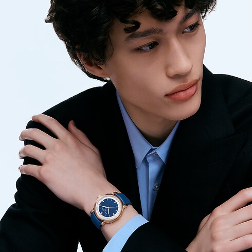 Louis Vuitton Escale, Automatikuhrwerk, 39 mm, Roségold Uhren Alle Uhren } | LOUIS VUITTON (Zoom)