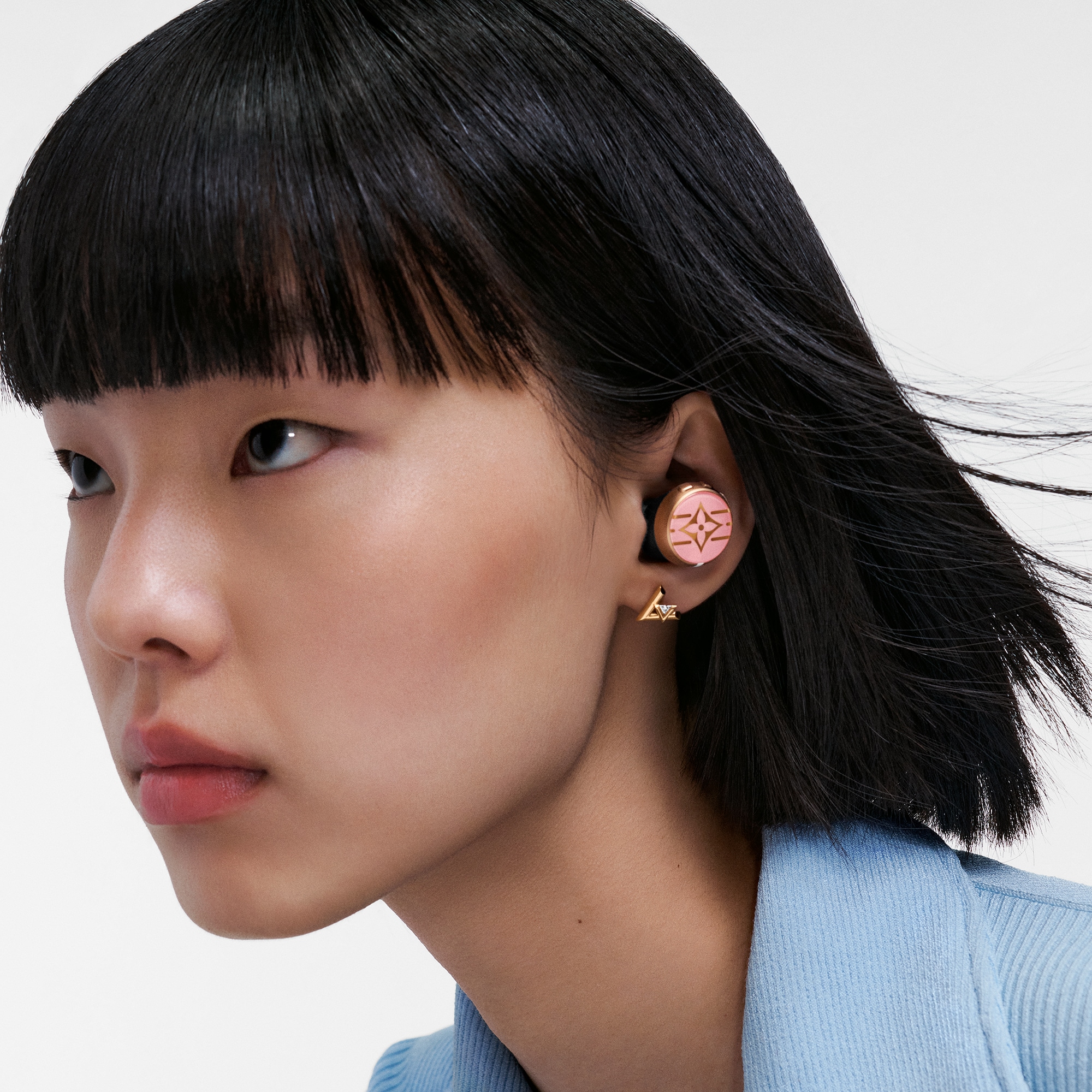 Louis Vuitton Horizon Light Up Kopfhörer - Pinkfarben  Trunks, Reisen und Wohnen Hightech und Accessoires Audio Objects, Smartwatches und Accessoires | LOUIS VUITTON (Zoom)