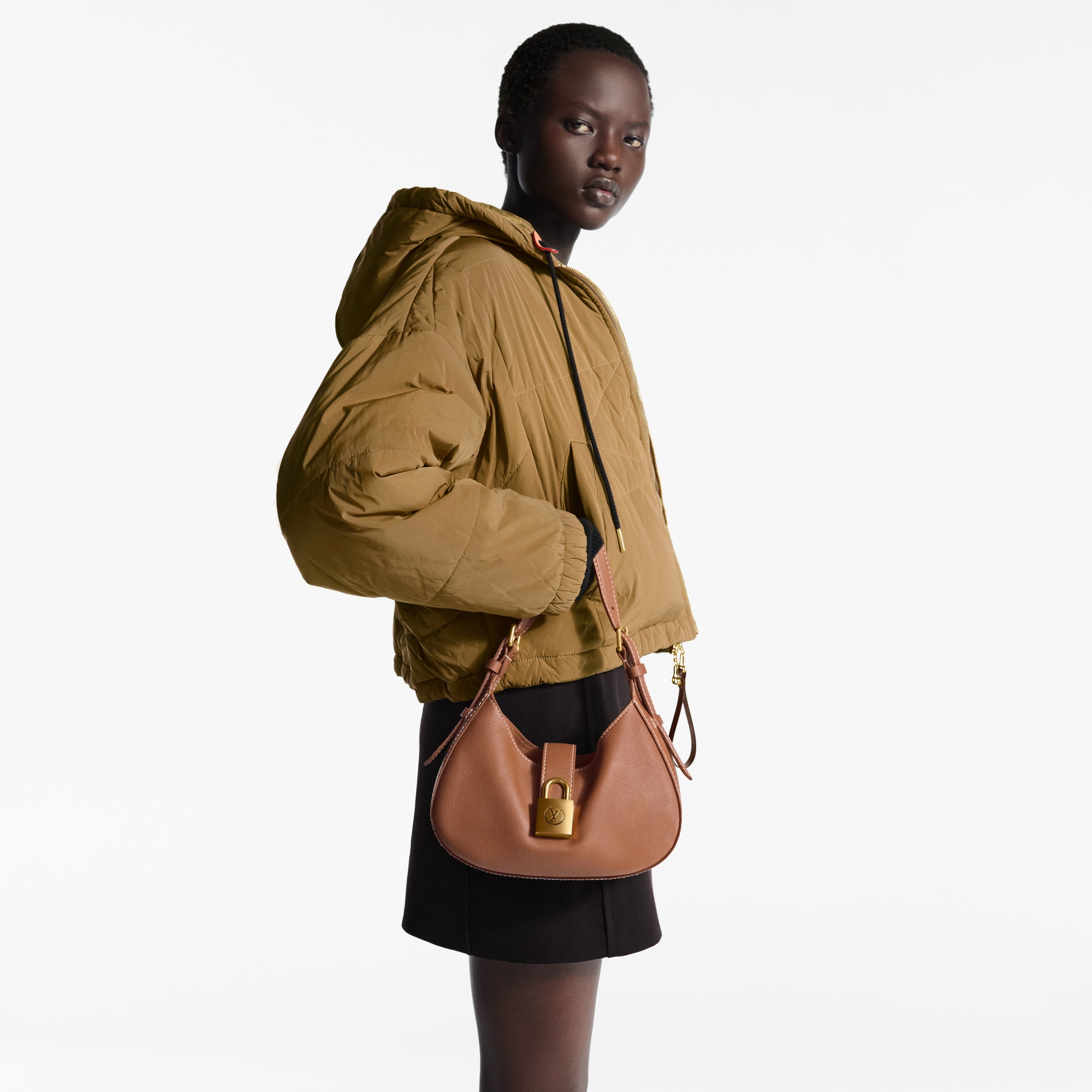 Low Key Shoulder Bag Low Key Damen Handtaschen Alle Handtaschen | LOUIS VUITTON (Zoom)