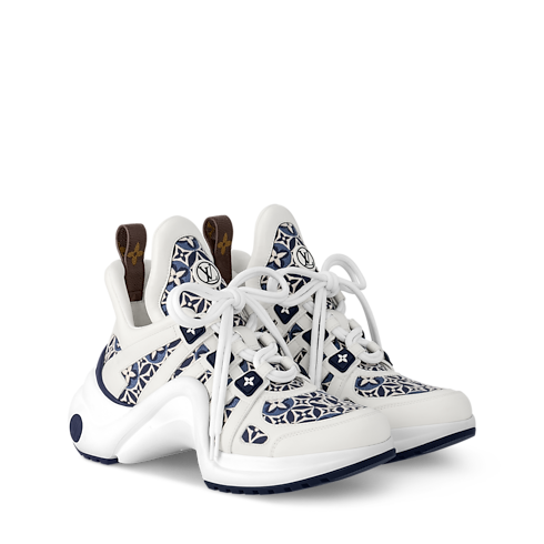 Pochette Eva Monogram Canvas Damen Geldbörsen und Kleinlederwaren Tragbare Geldbörsen und Mikro-Taschen | LOUIS VUITTON