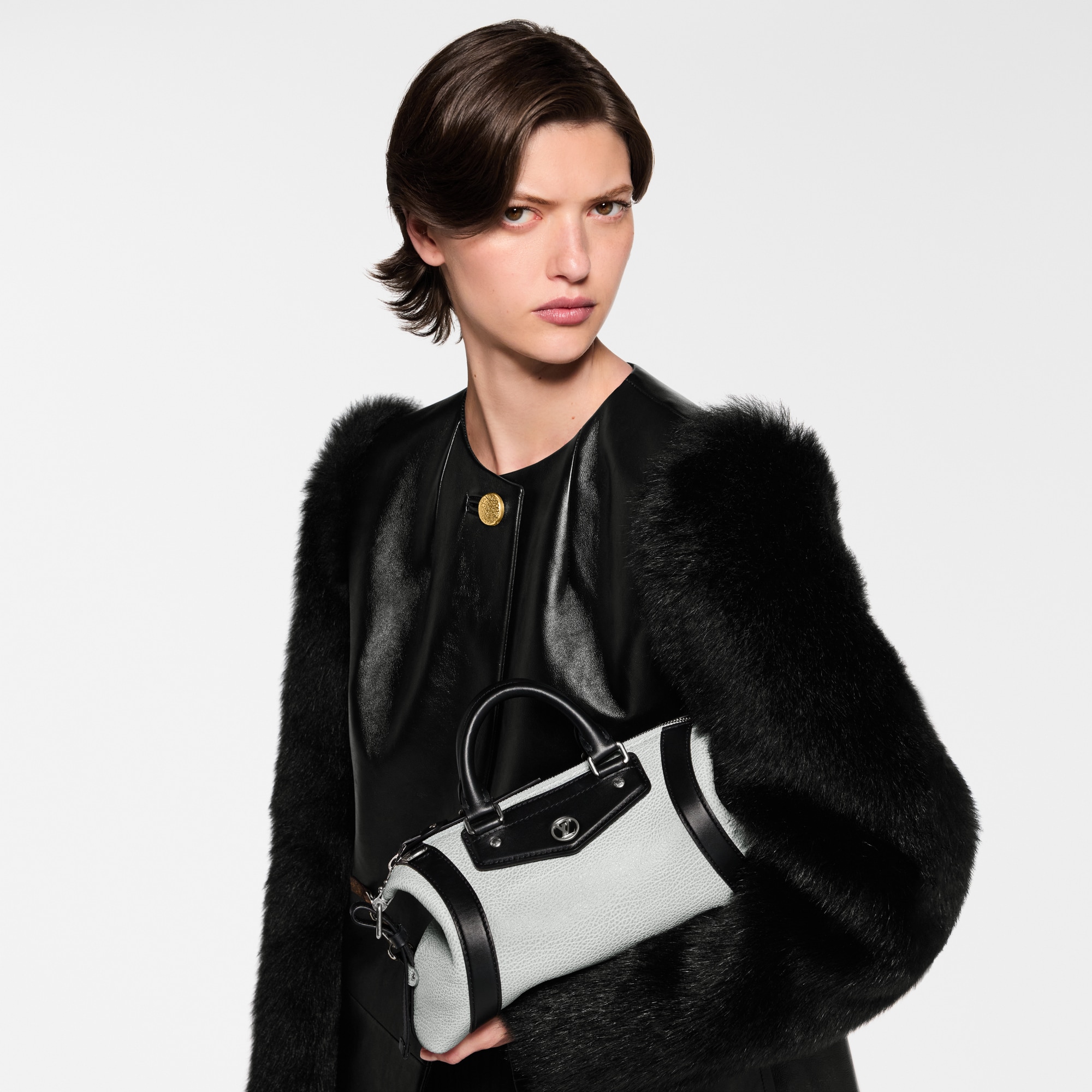 LV Biker PM  Damen Handtaschen Alle Handtaschen | LOUIS VUITTON (Zoom)