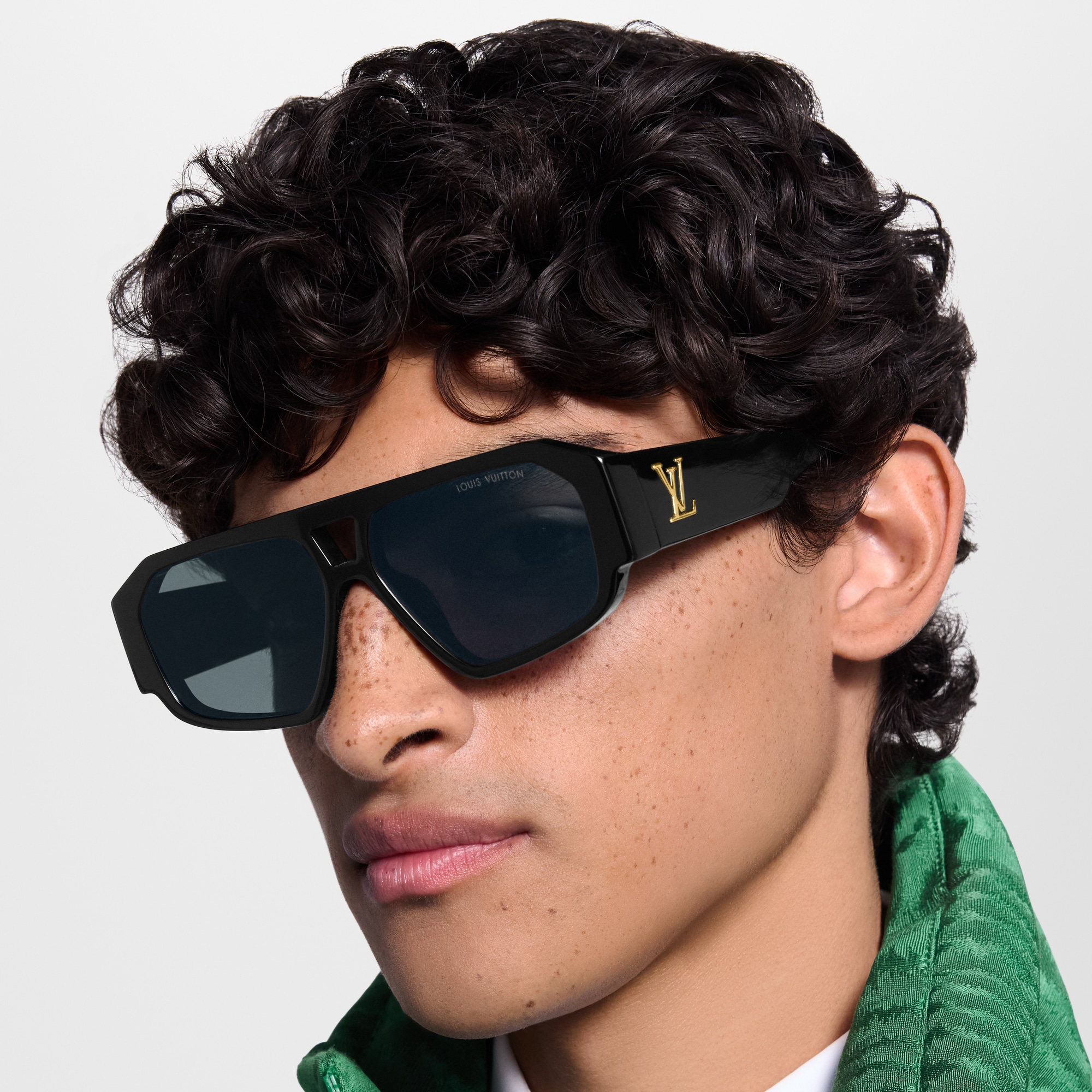 LV Clash Pilot Square Sonnenbrille S00 Herren Accessoires Sonnenbrillen | LOUIS VUITTON (Zoom)