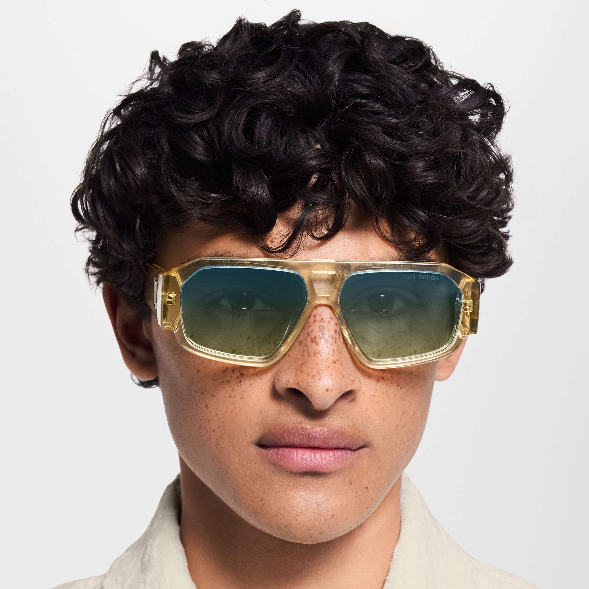 LV Clash Pilot Square Sonnenbrille S00 Herren Accessoires Sonnenbrillen | LOUIS VUITTON (Zoom)