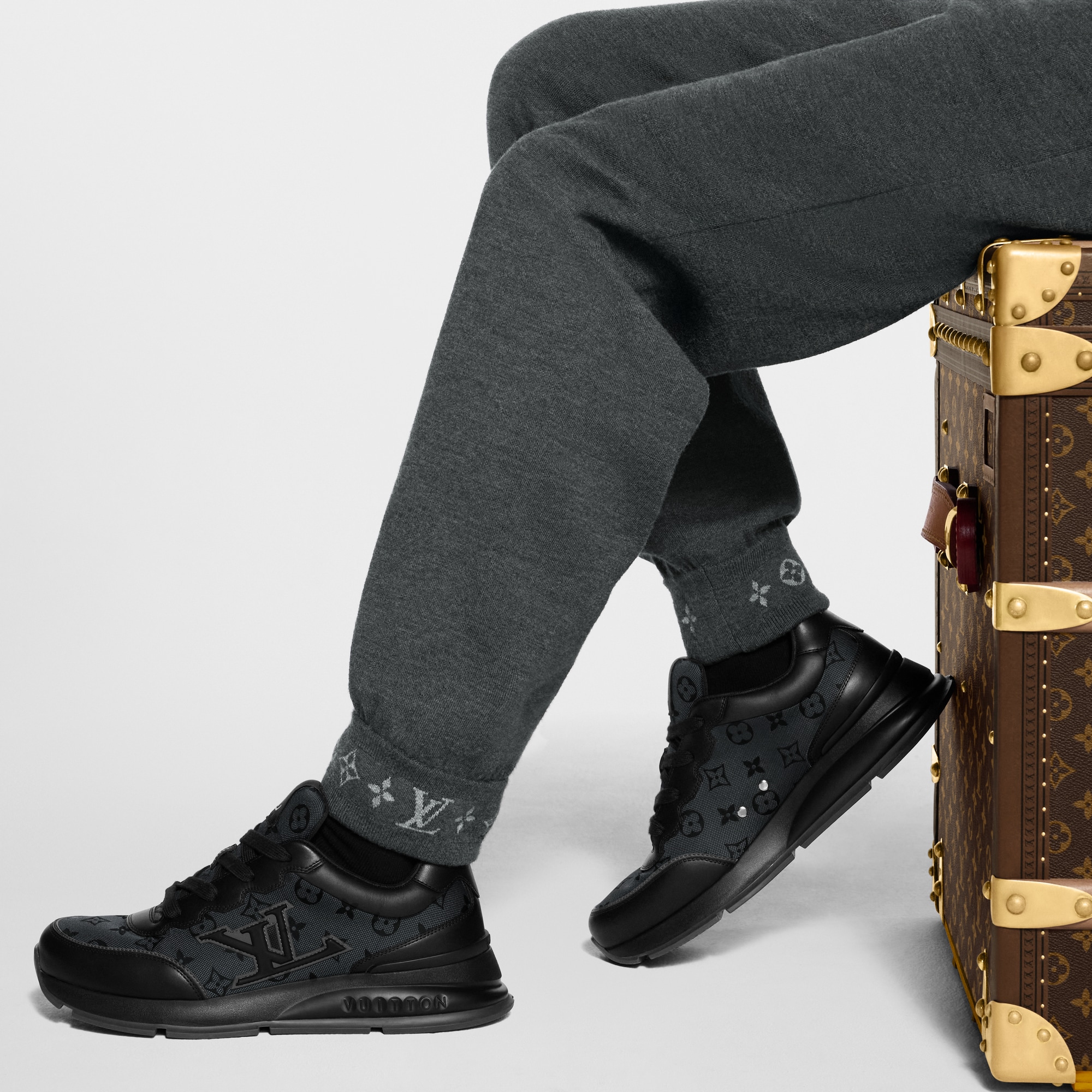 LV Classic Sneaker  Herren Schuhe Sneakers | LOUIS VUITTON (Zoom)